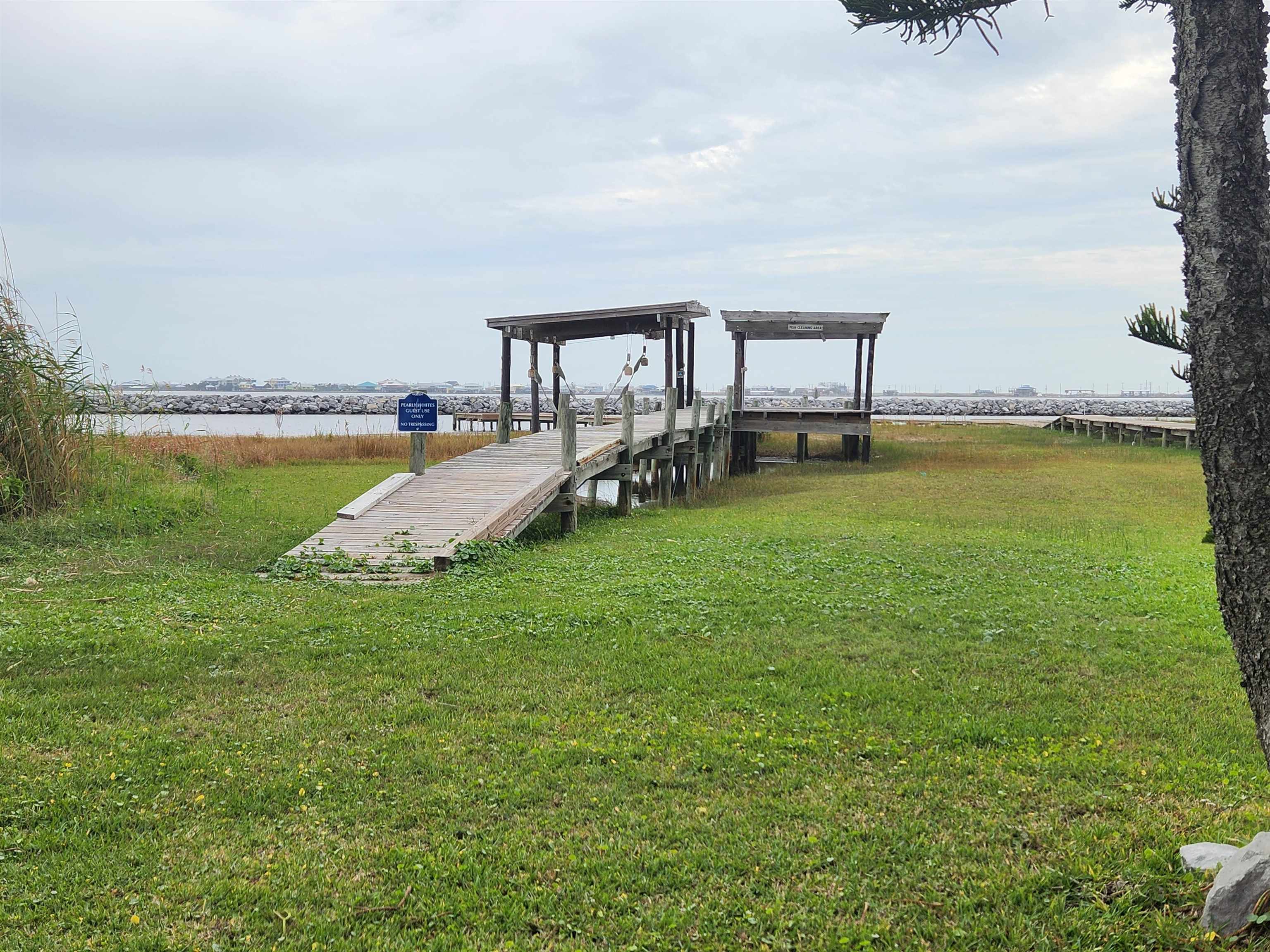 160 E Central Ave, Grand Isle, Louisiana image 11