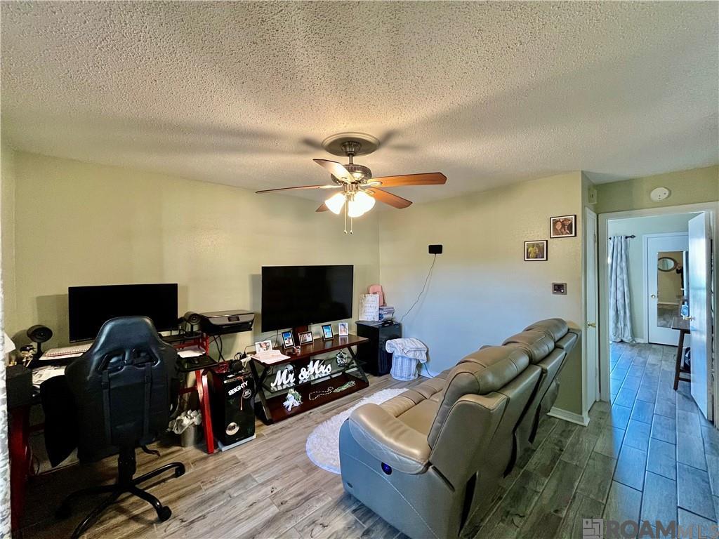 2330 Edenborn Avenue #224, Metairie, Louisiana image 2