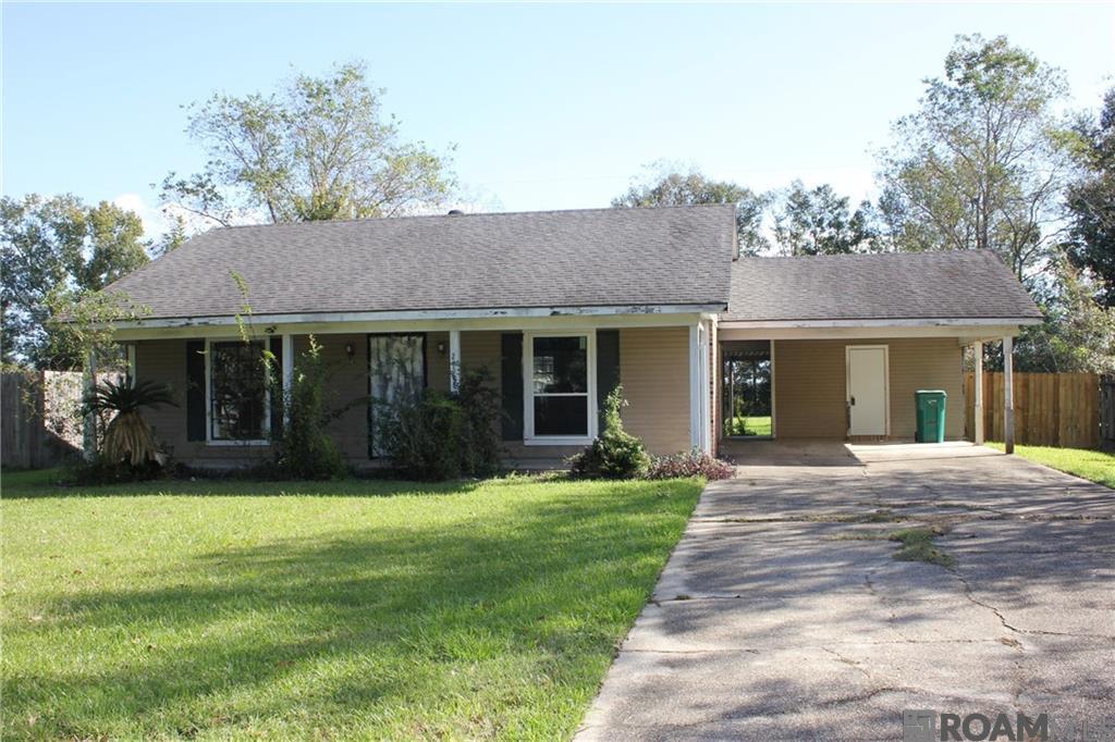 26308 Woodstock Drive, Denham Springs, Louisiana image 1