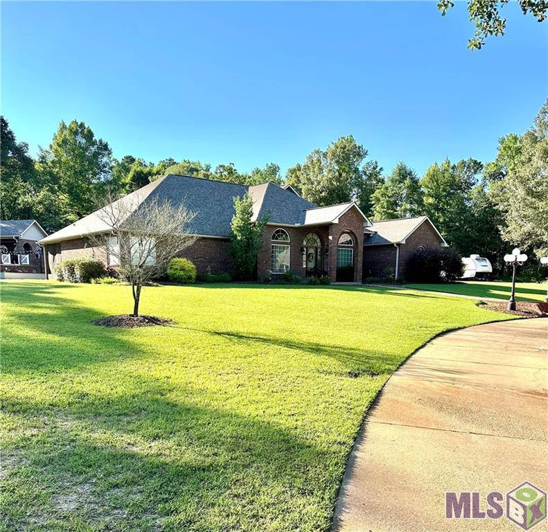 8058 Champions Way, Pineville, Louisiana image 40