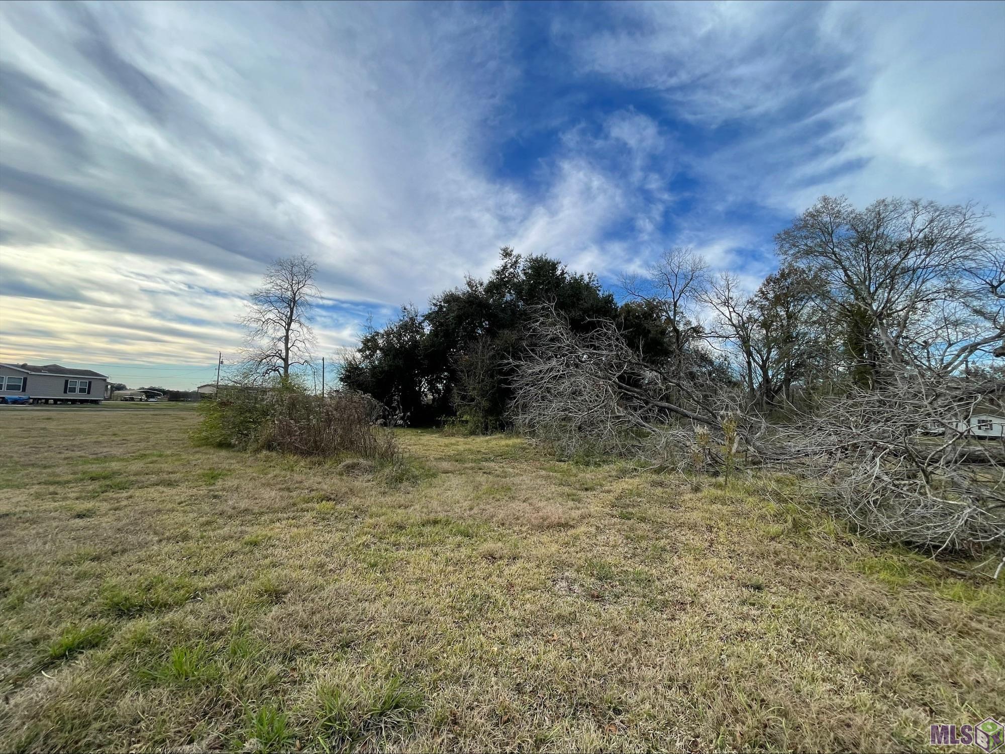 5589 Point Claire Rd, Carville, Louisiana image 3