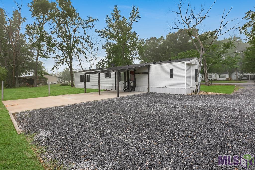 14044 Ceazer Rd, Gonzales, Louisiana image 2