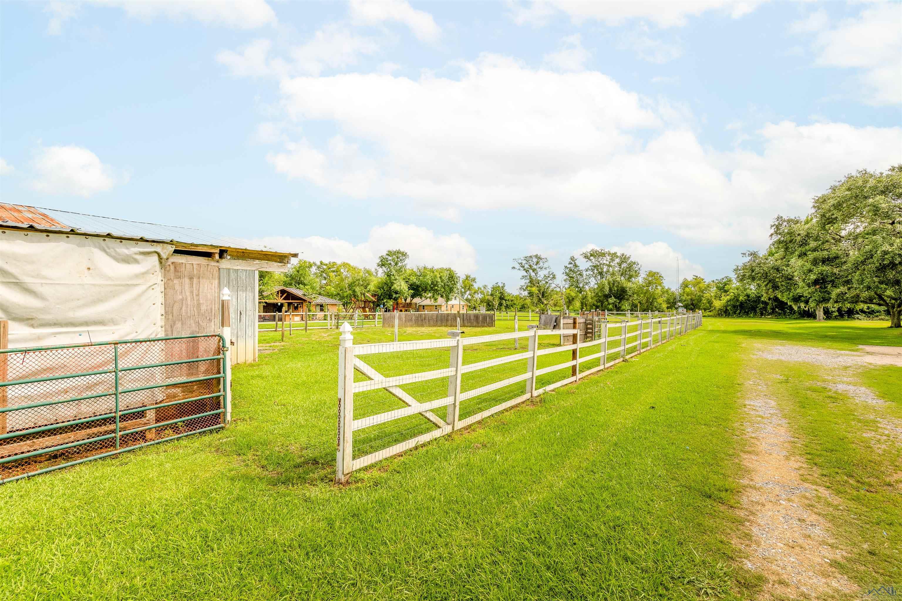 5840 Highway 308, Belle Rose, Louisiana image 9