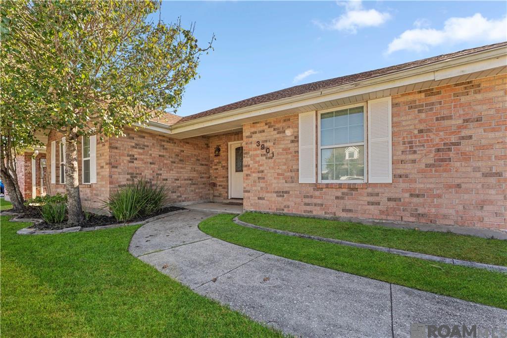 3901 Despaux Drive, Chalmette, Louisiana image 2