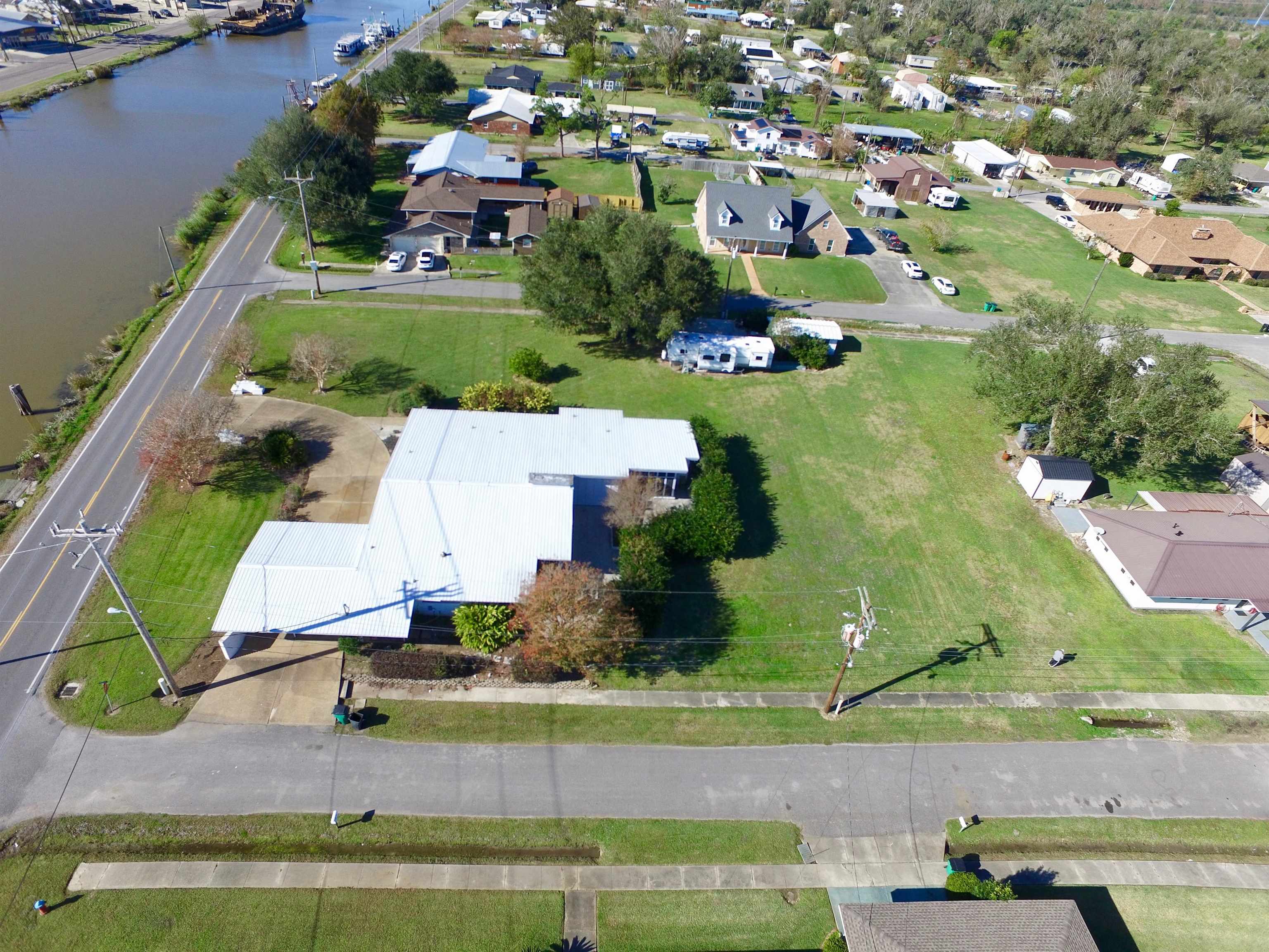 18653 East Main Street, Galliano, Louisiana image 29