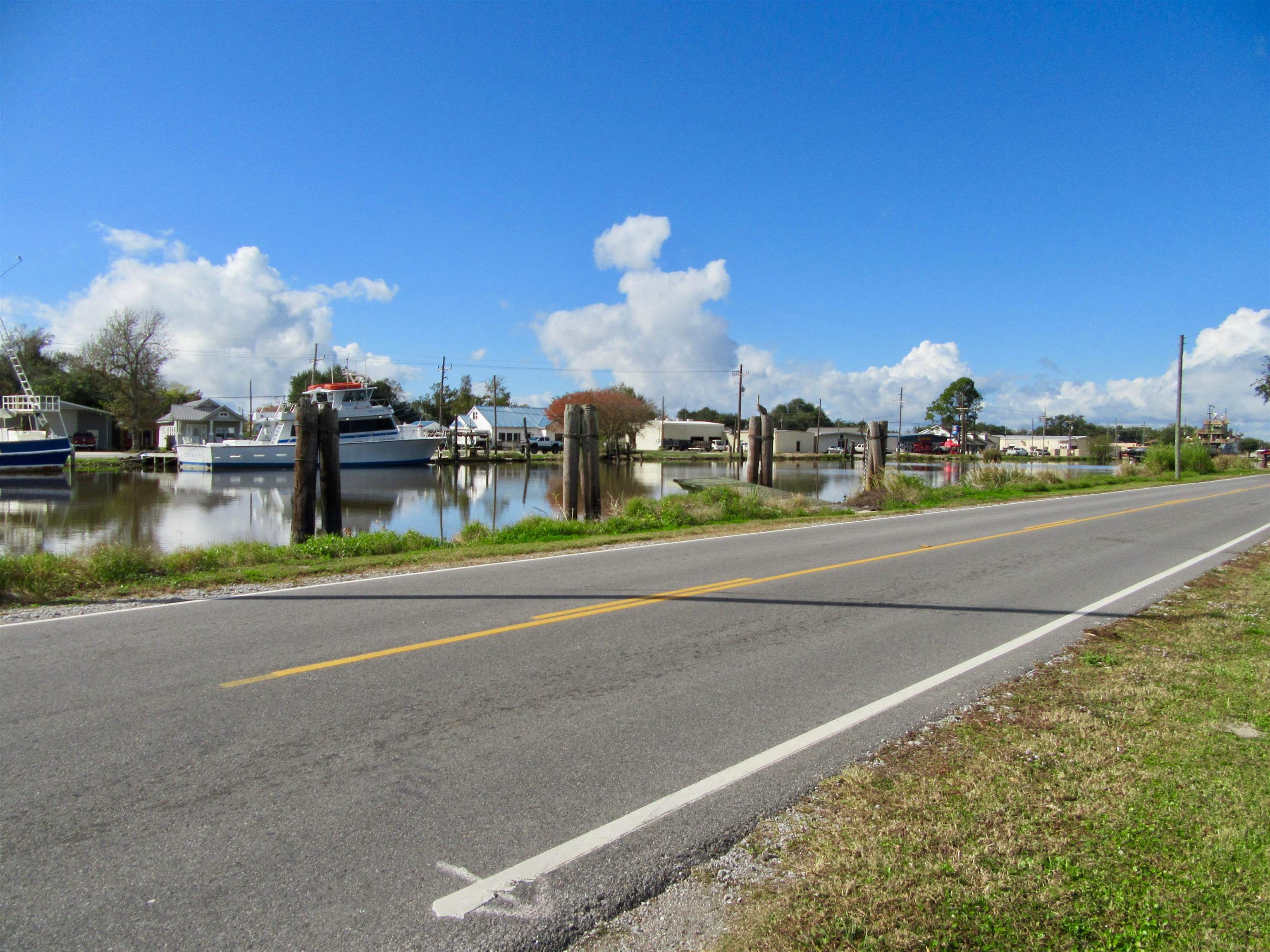 18653 East Main Street, Galliano, Louisiana image 21