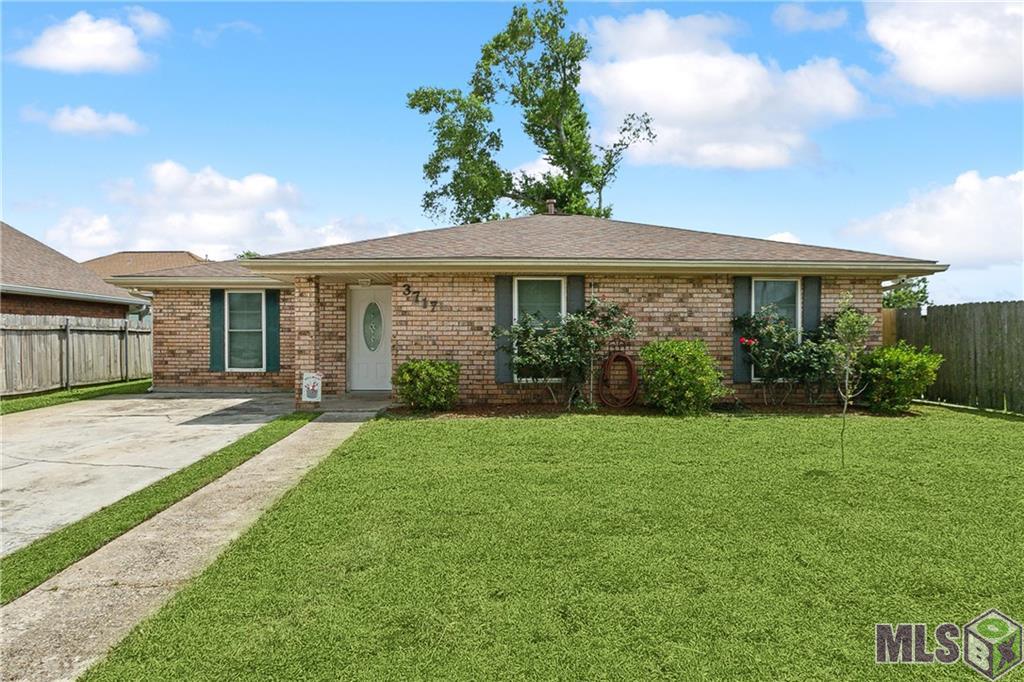 3717 Dauterive Drive, Chalmette, Louisiana image 1