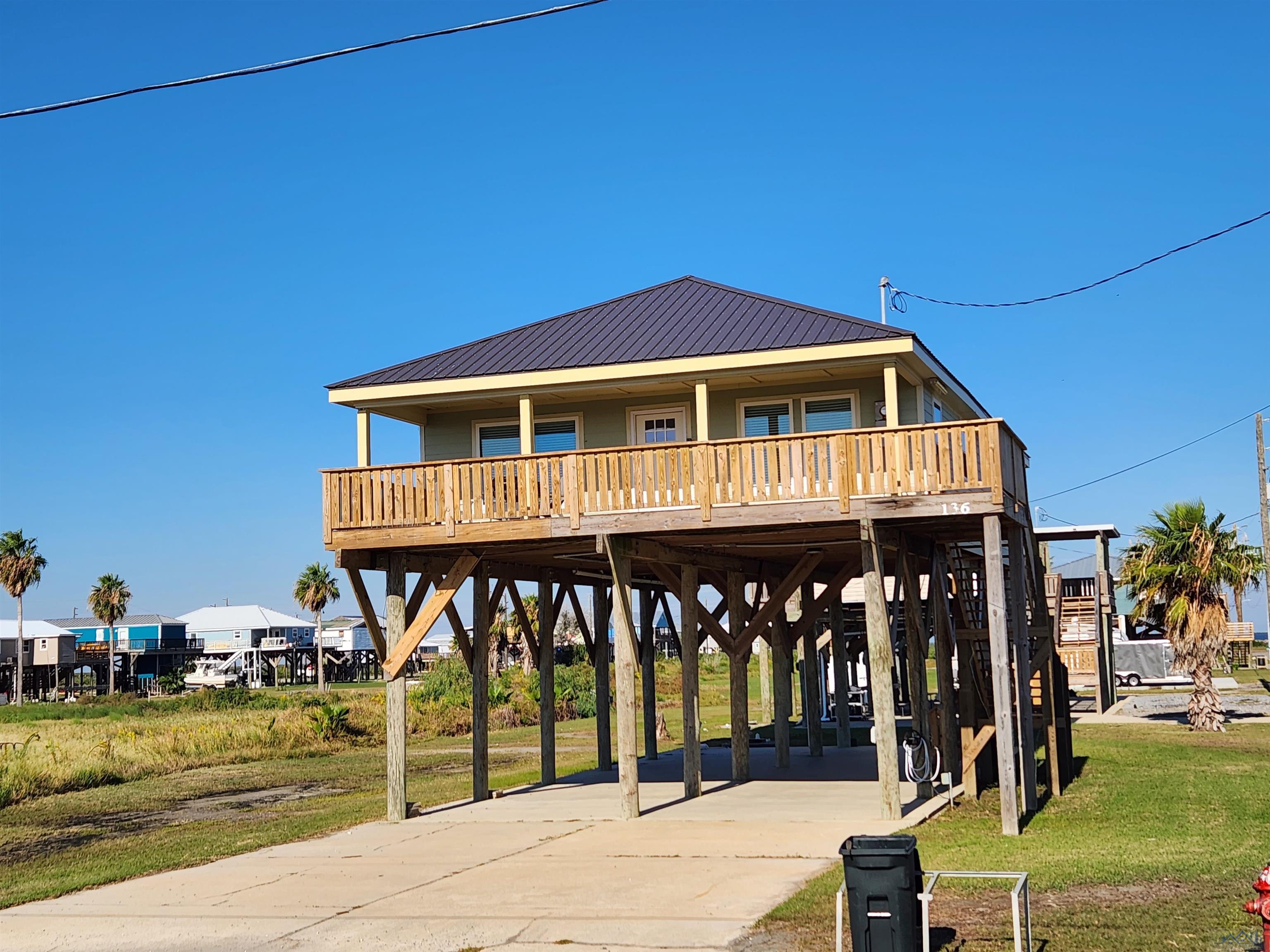 136 Collins Ln, Grand Isle, Louisiana image 1