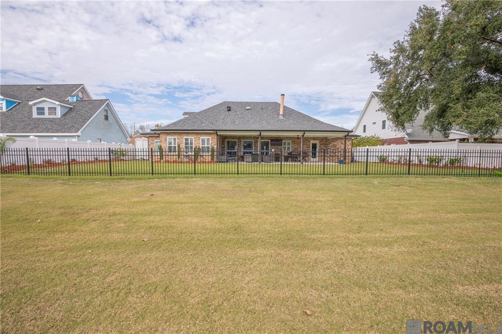 154 Villere Drive, Destrehan, Louisiana image 32