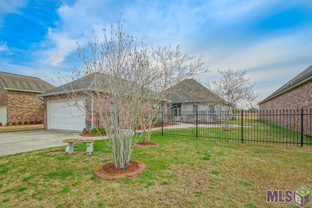 5185 Courtyard Drive, Gonzales, Louisiana image 3