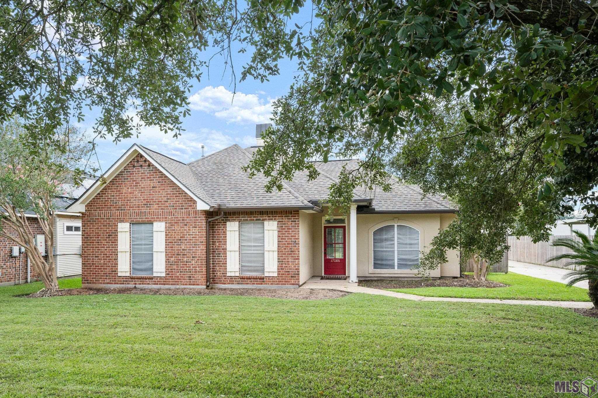 17086 Rennes Rd, Prairieville, Louisiana image 1