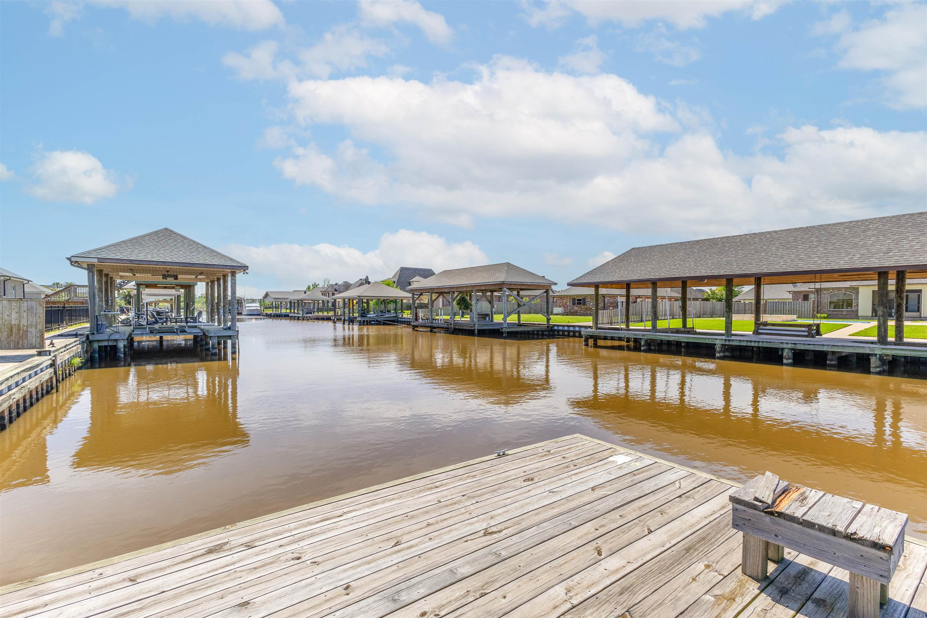 332 Tulip Dr, Houma, Louisiana image 9