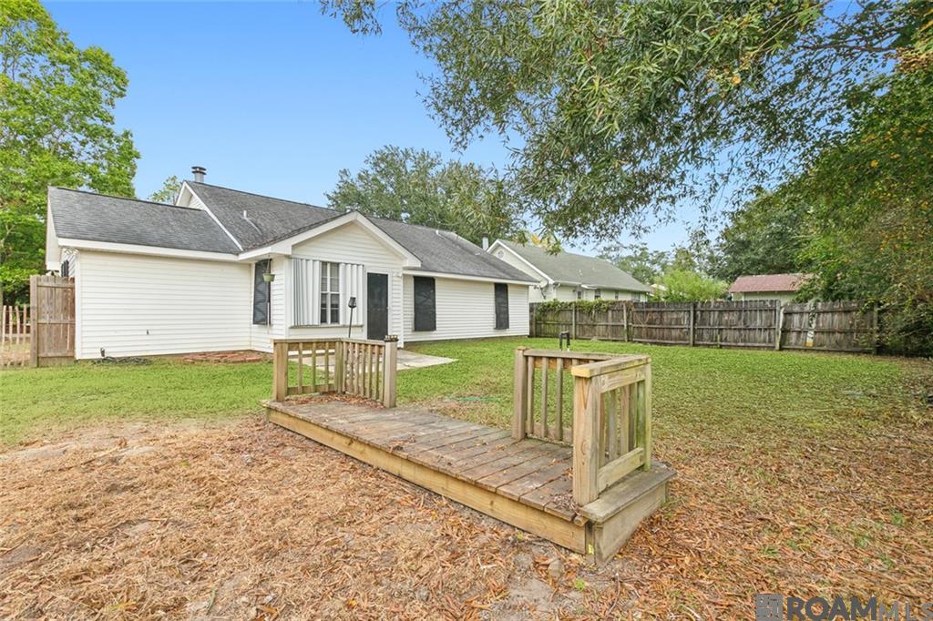 2407 Mcdonald Street, Mandeville, Louisiana image 15