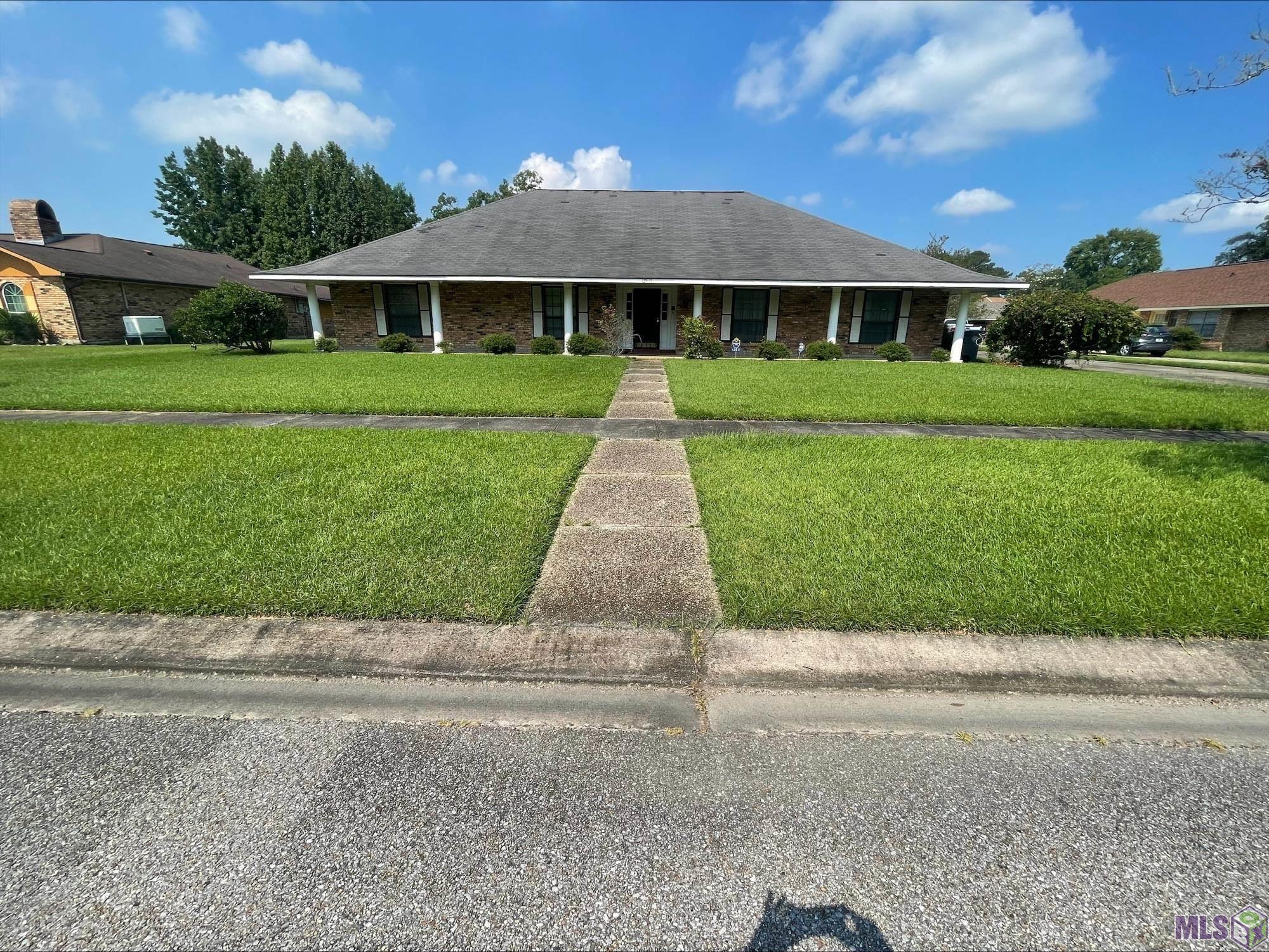 13611 Cadiz Dr, Baker, Louisiana image 1