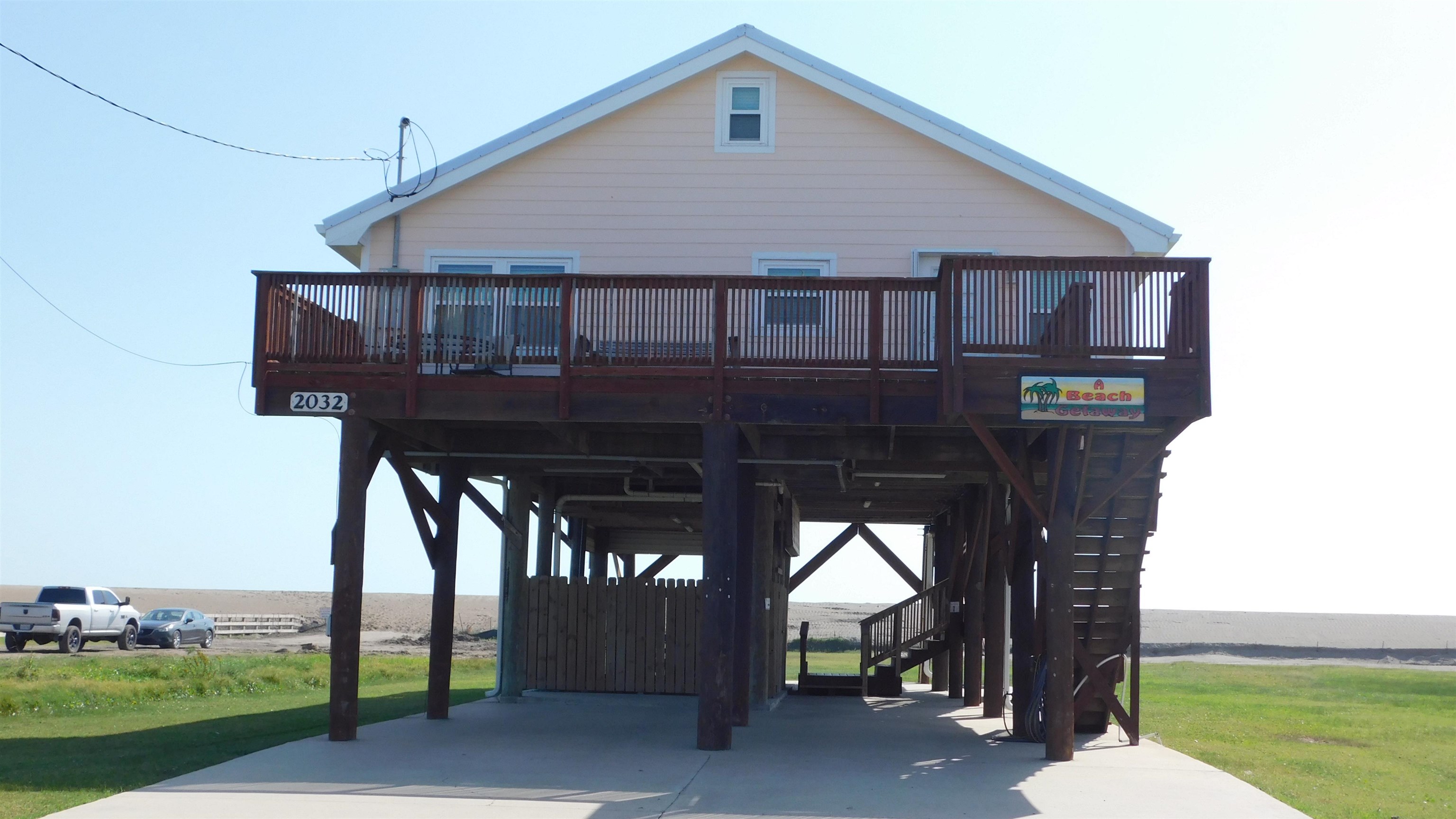 2032 Hwy 1, Grand Isle, Louisiana image 1