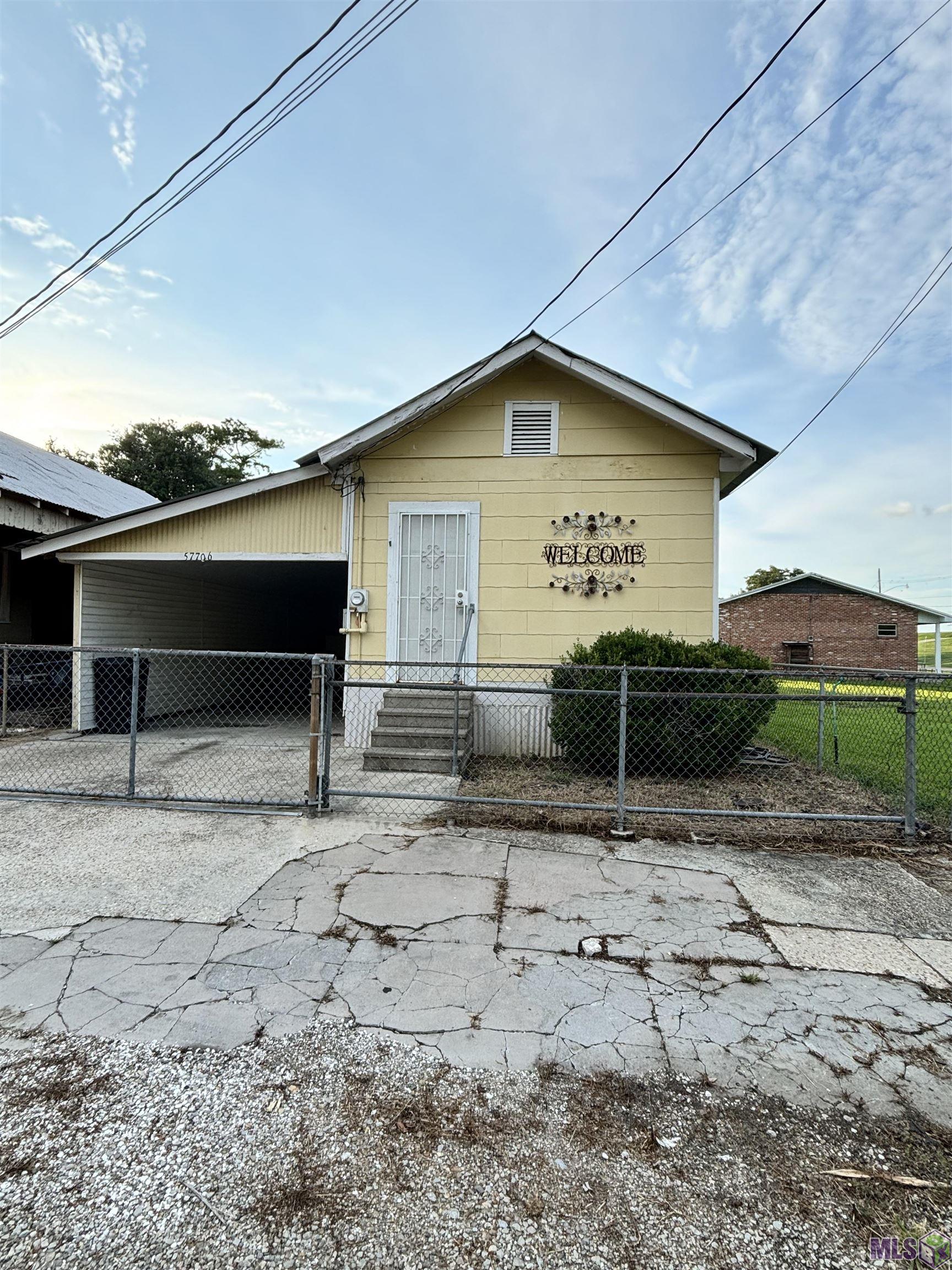 57706 Plaquemine St, Plaquemine, Louisiana image 1