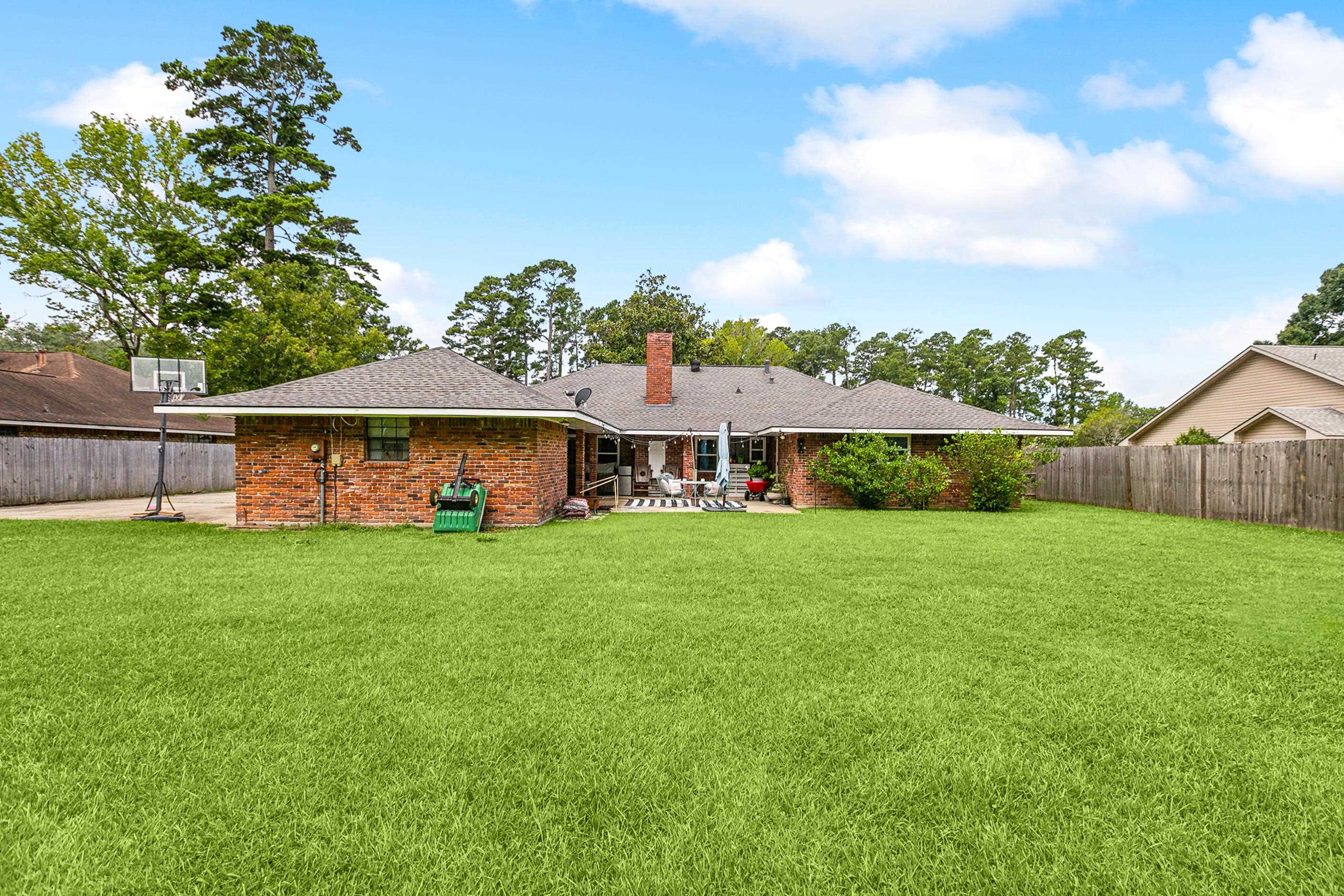 6612 Lindsey Neal Dr, Greenwell Springs, Louisiana image 22