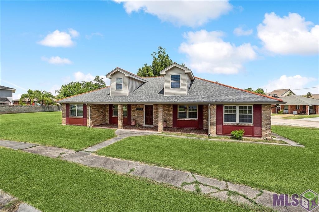 2828 Jean Lafitte Parkway, Chalmette, Louisiana image 1