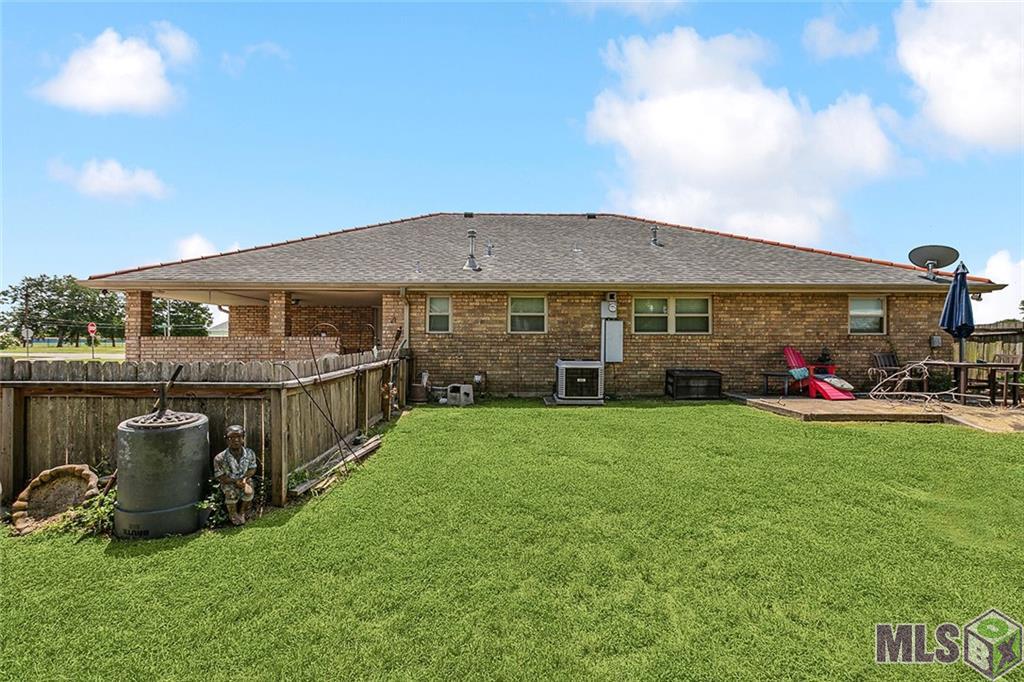 2828 Jean Lafitte Parkway, Chalmette, Louisiana image 13