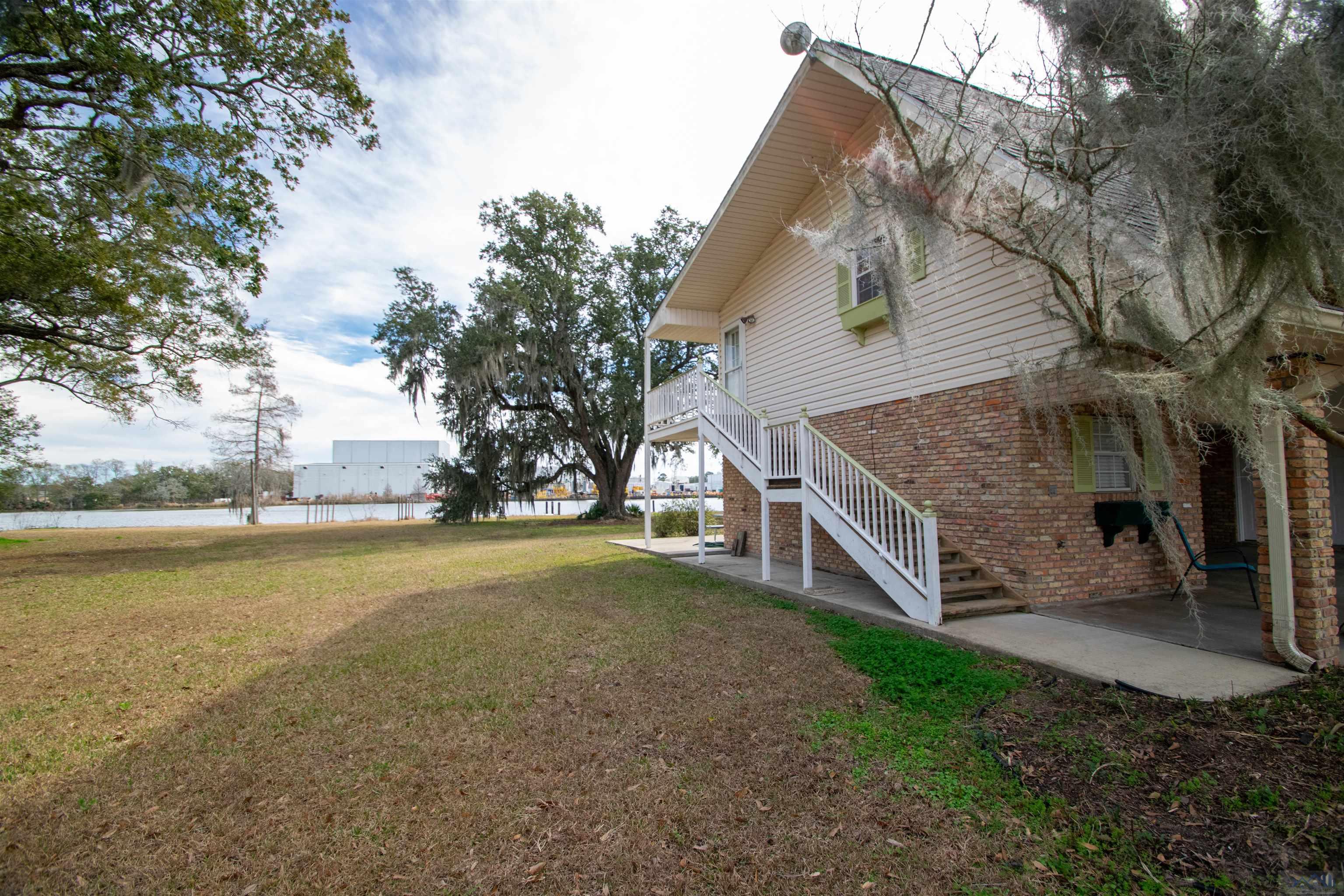 1086 9A-1 Victoria Riverside Road, Patterson, Louisiana image 5