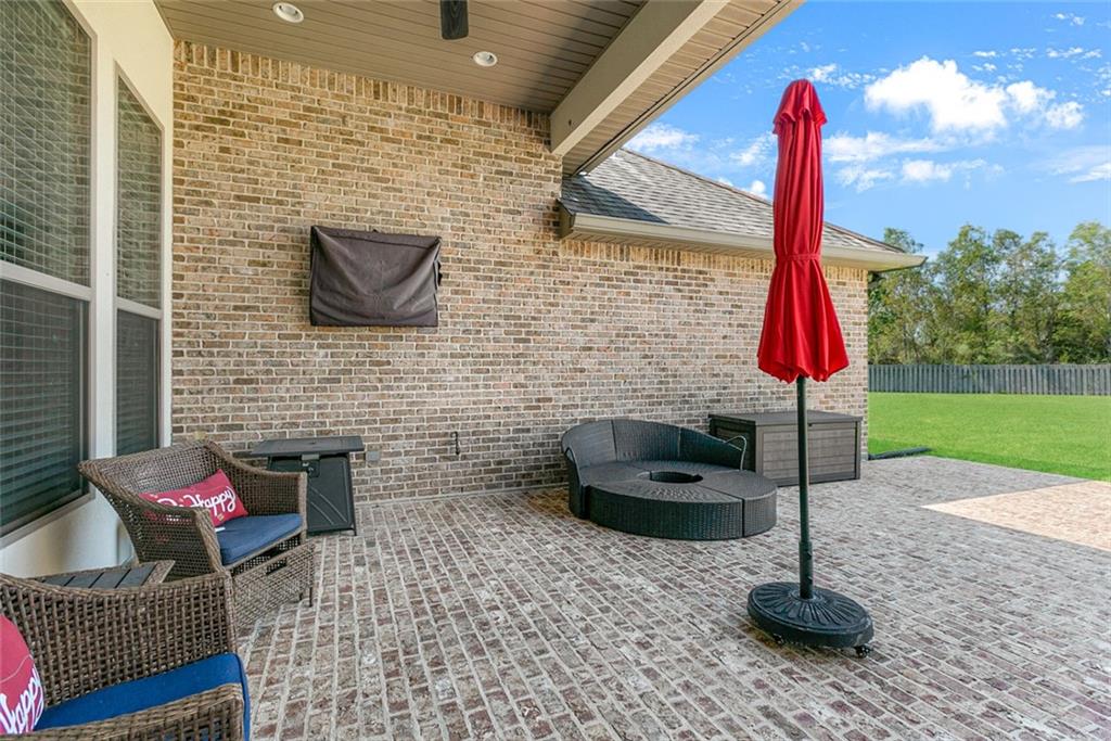 804 Green Leaf Circle, Madisonville, Louisiana image 24