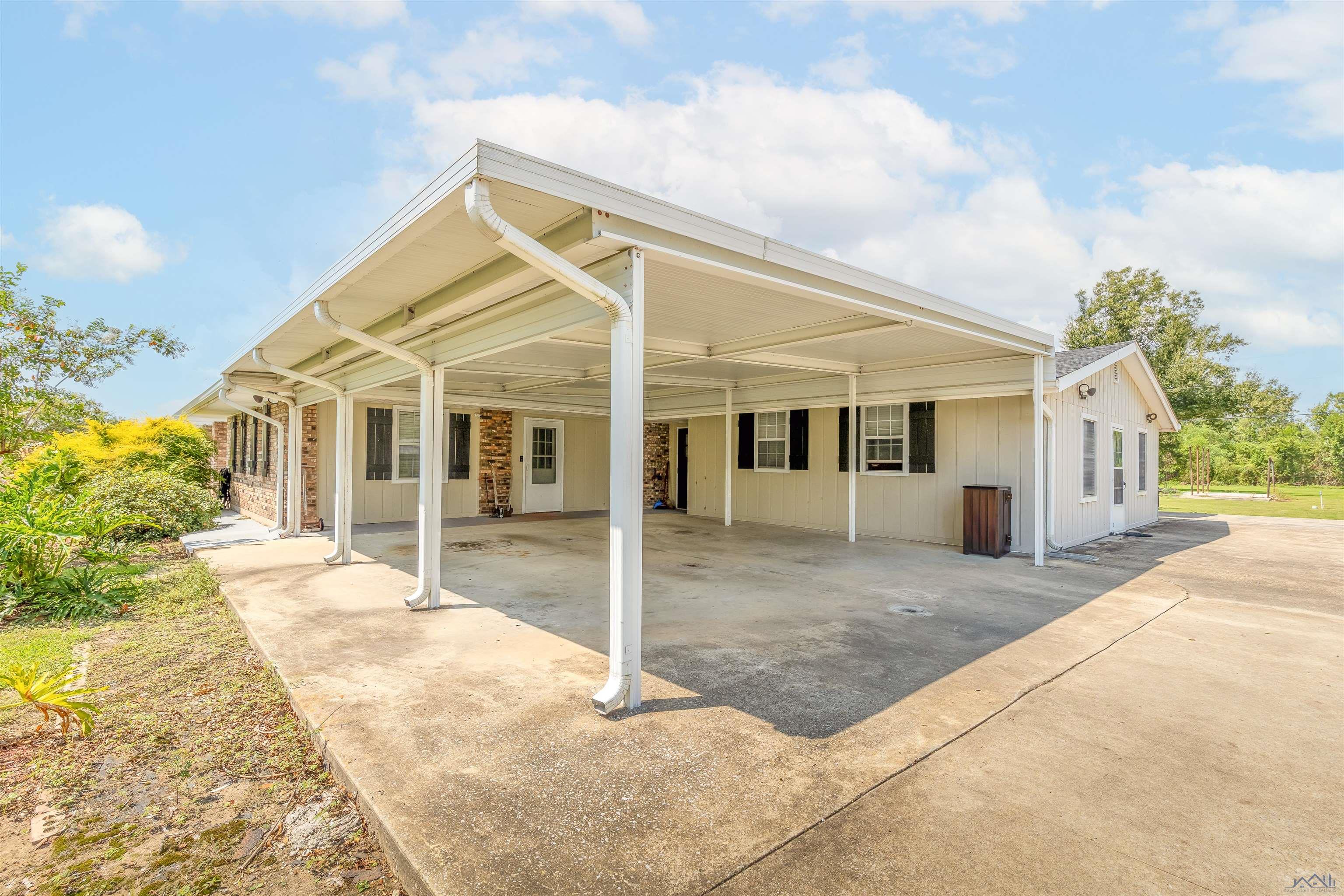 336 West 23rd Street, Larose, Louisiana image 4