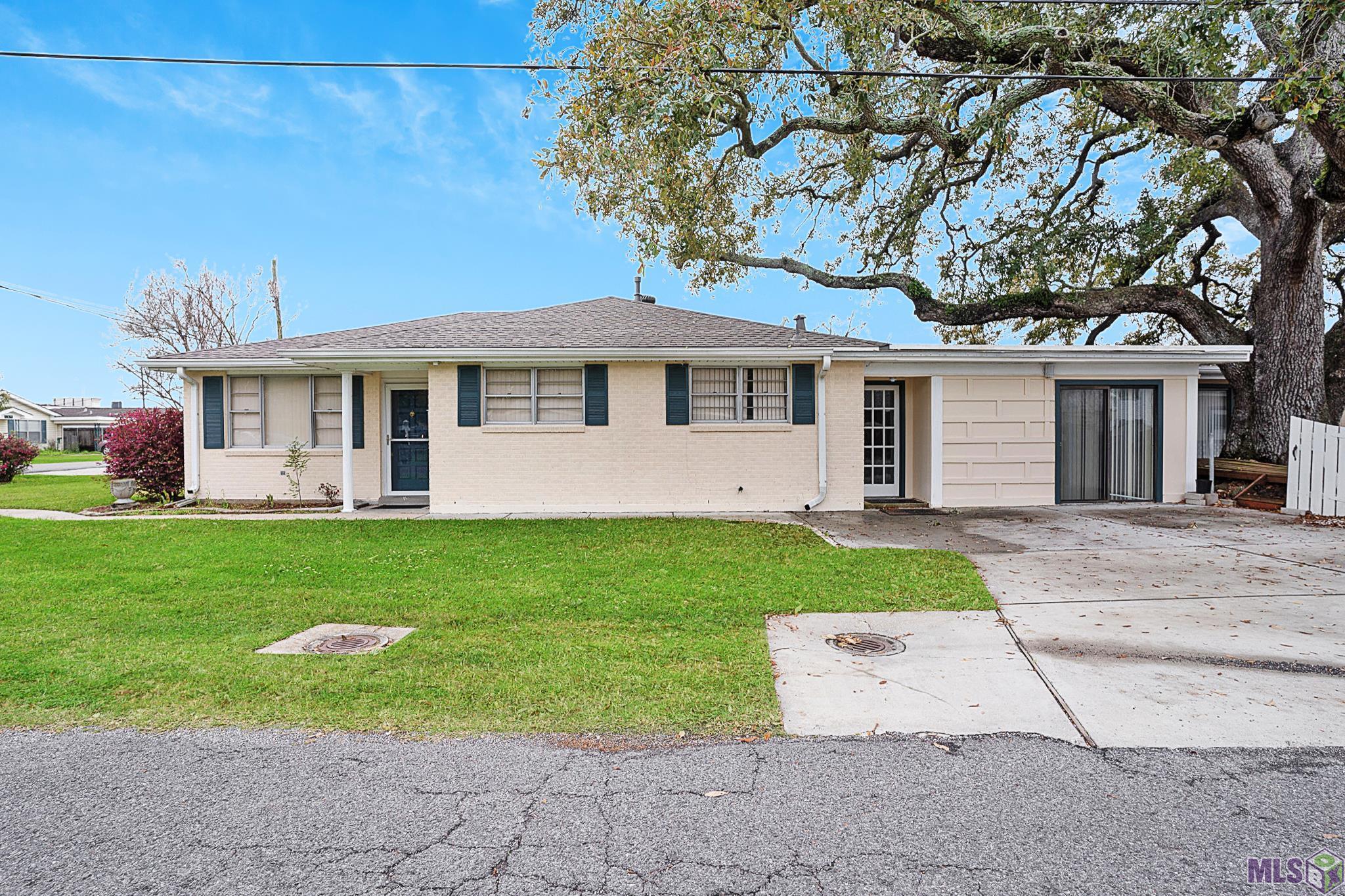 900 Keller Ave, Westwego, Louisiana image 1