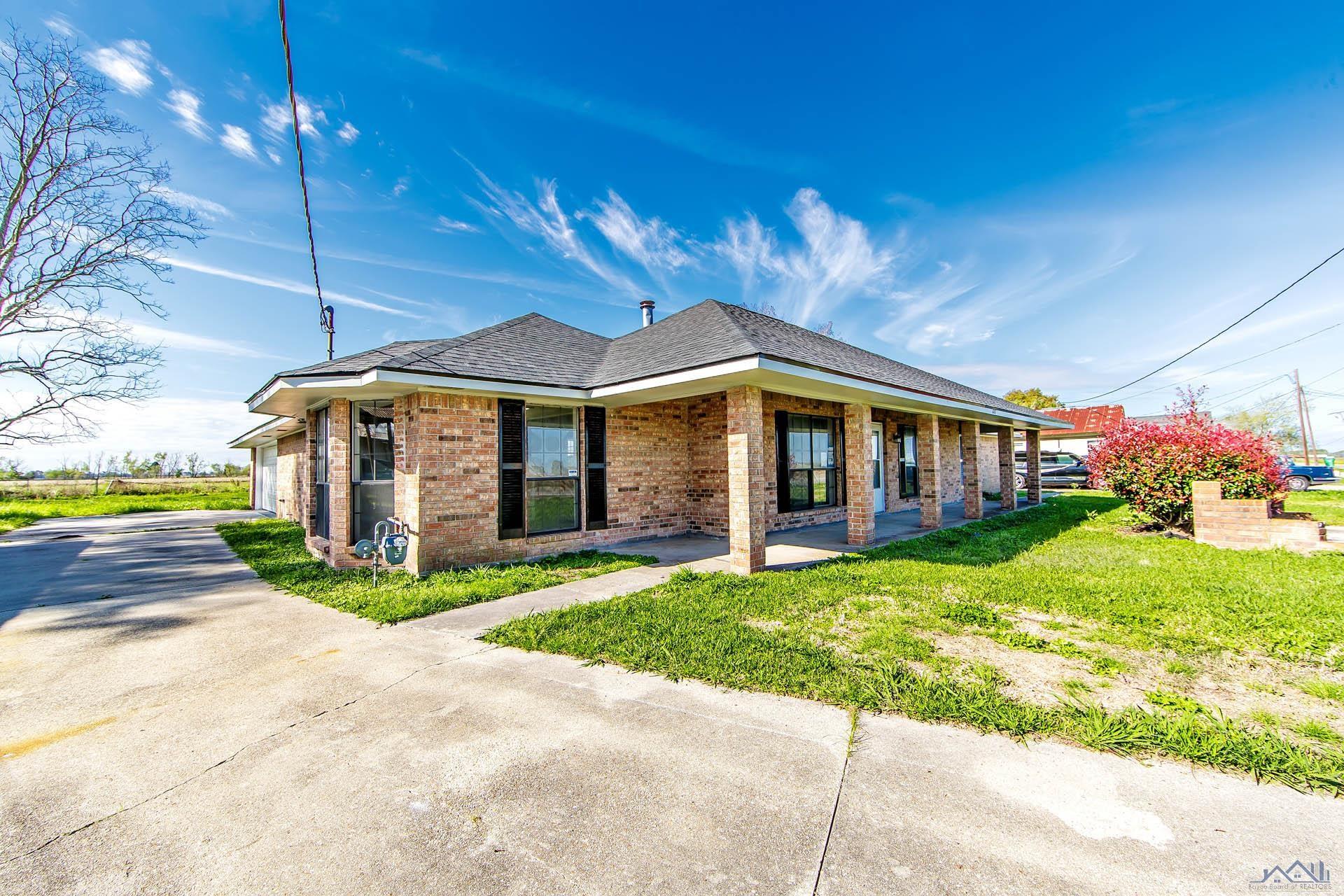 227 Highway 1003, Belle Rose, Louisiana image 2