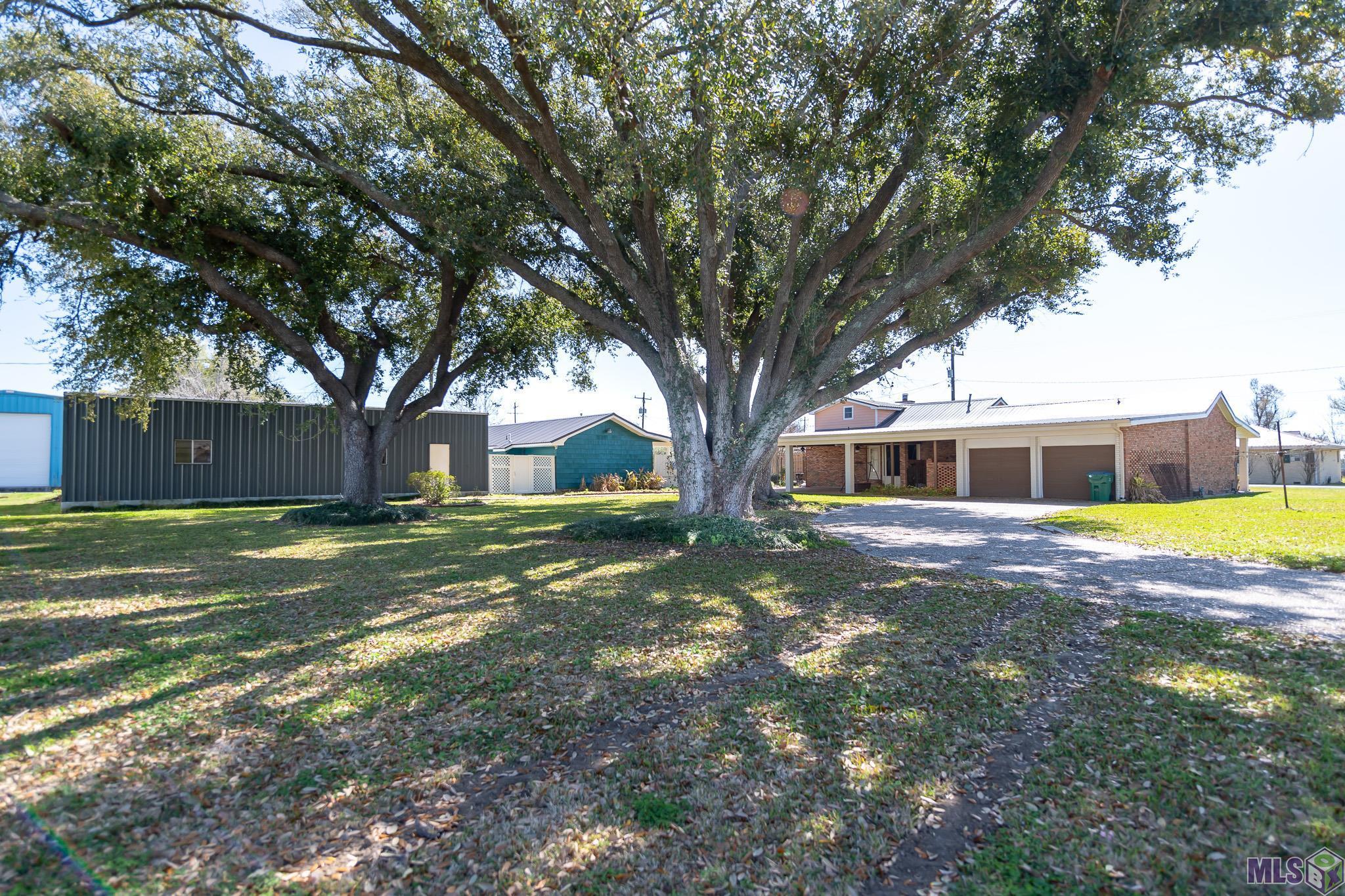 126 Callais Lane, Golden Meadow, Louisiana image 2