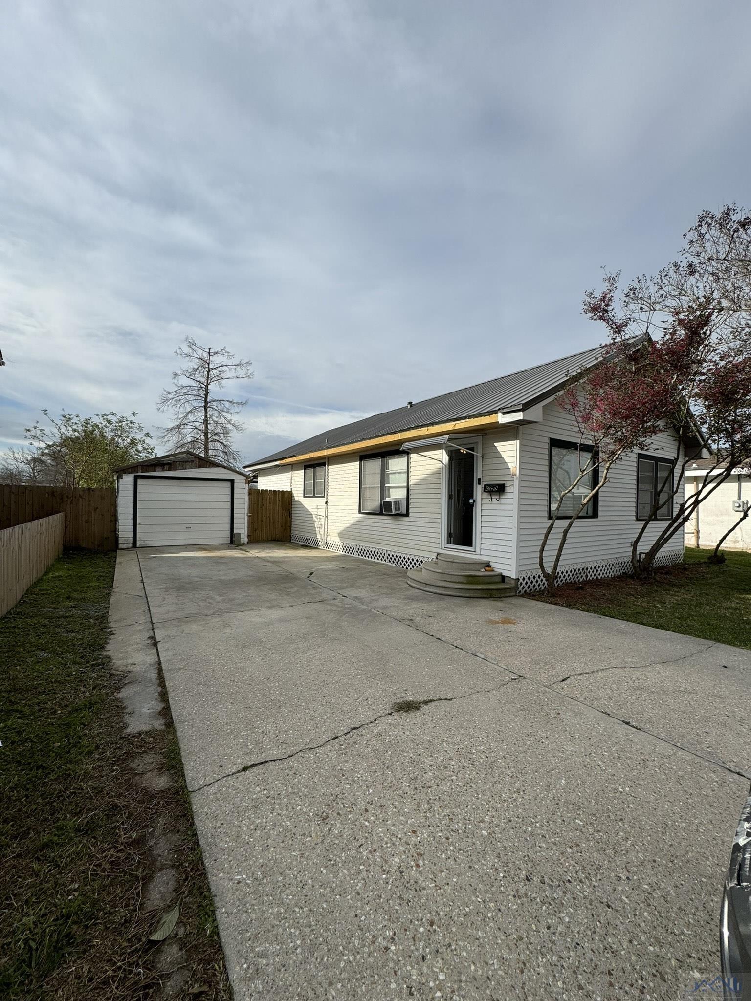 828 Elm St, Houma, Louisiana image 11