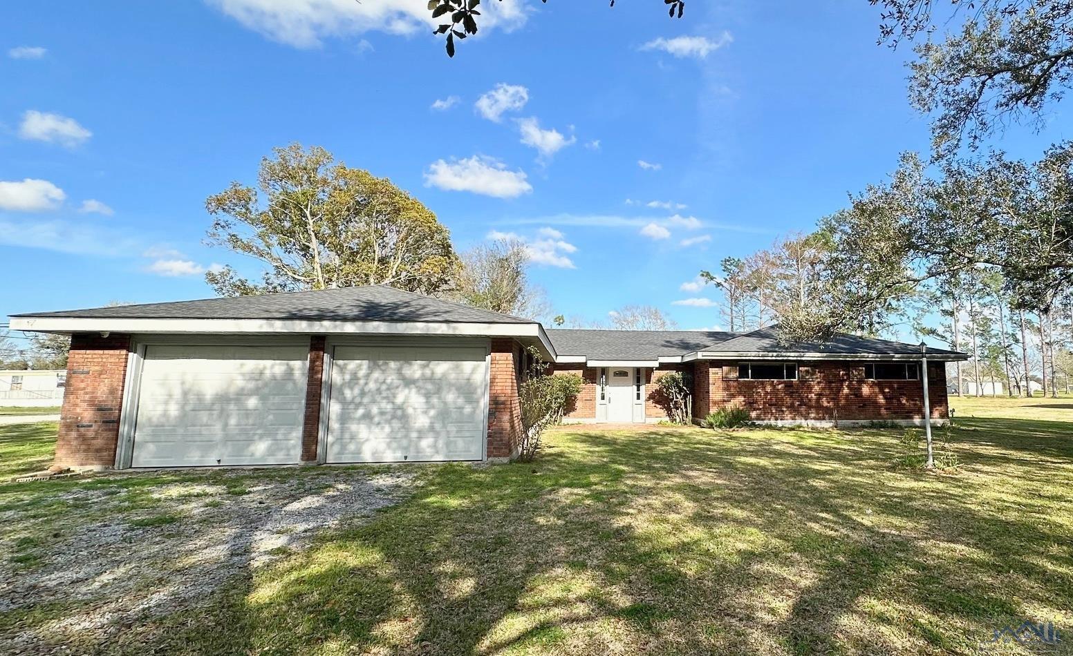 305 Back Project Road, Schriever, Louisiana image 1