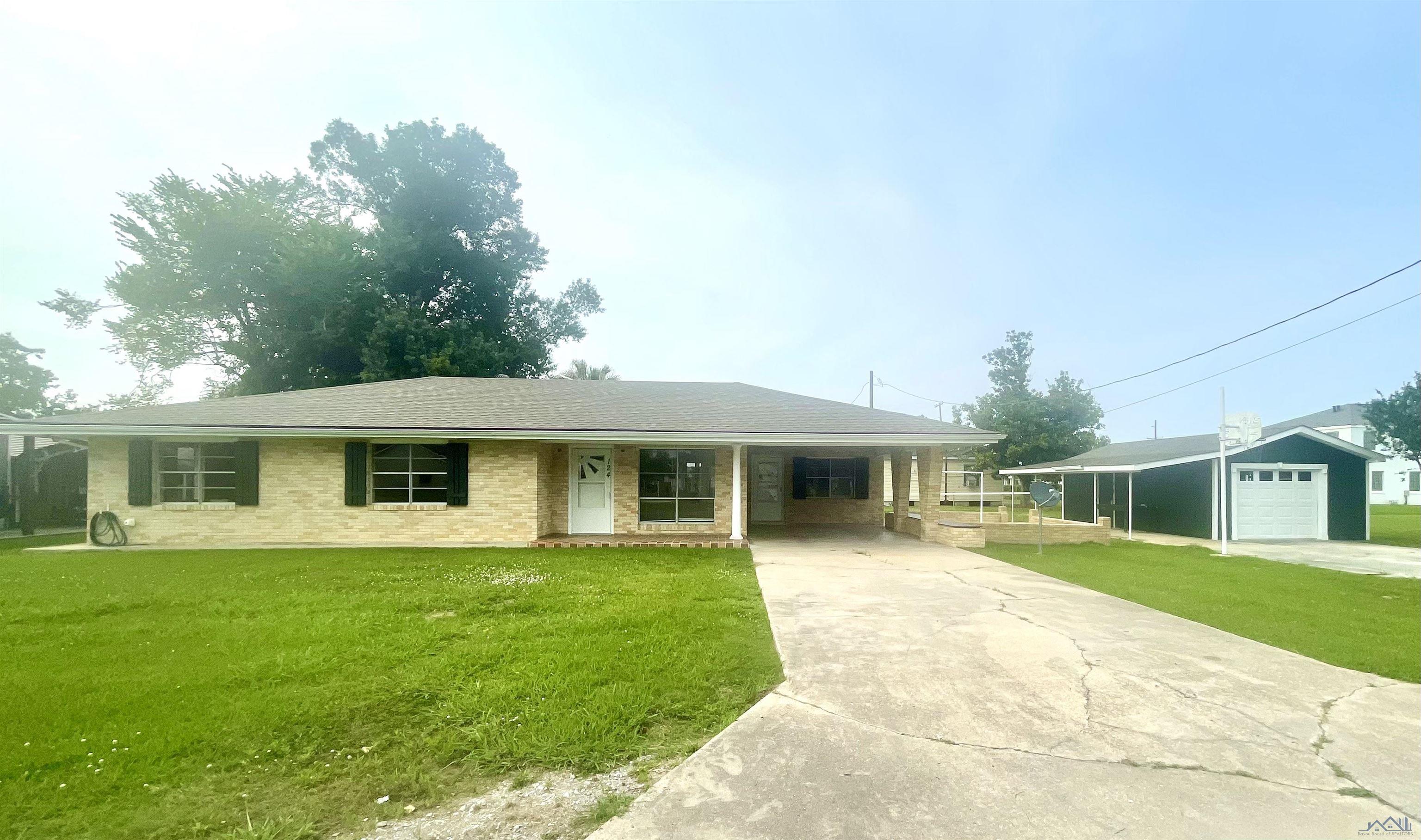 124 W 115th Street, Cut Off, Louisiana image 1