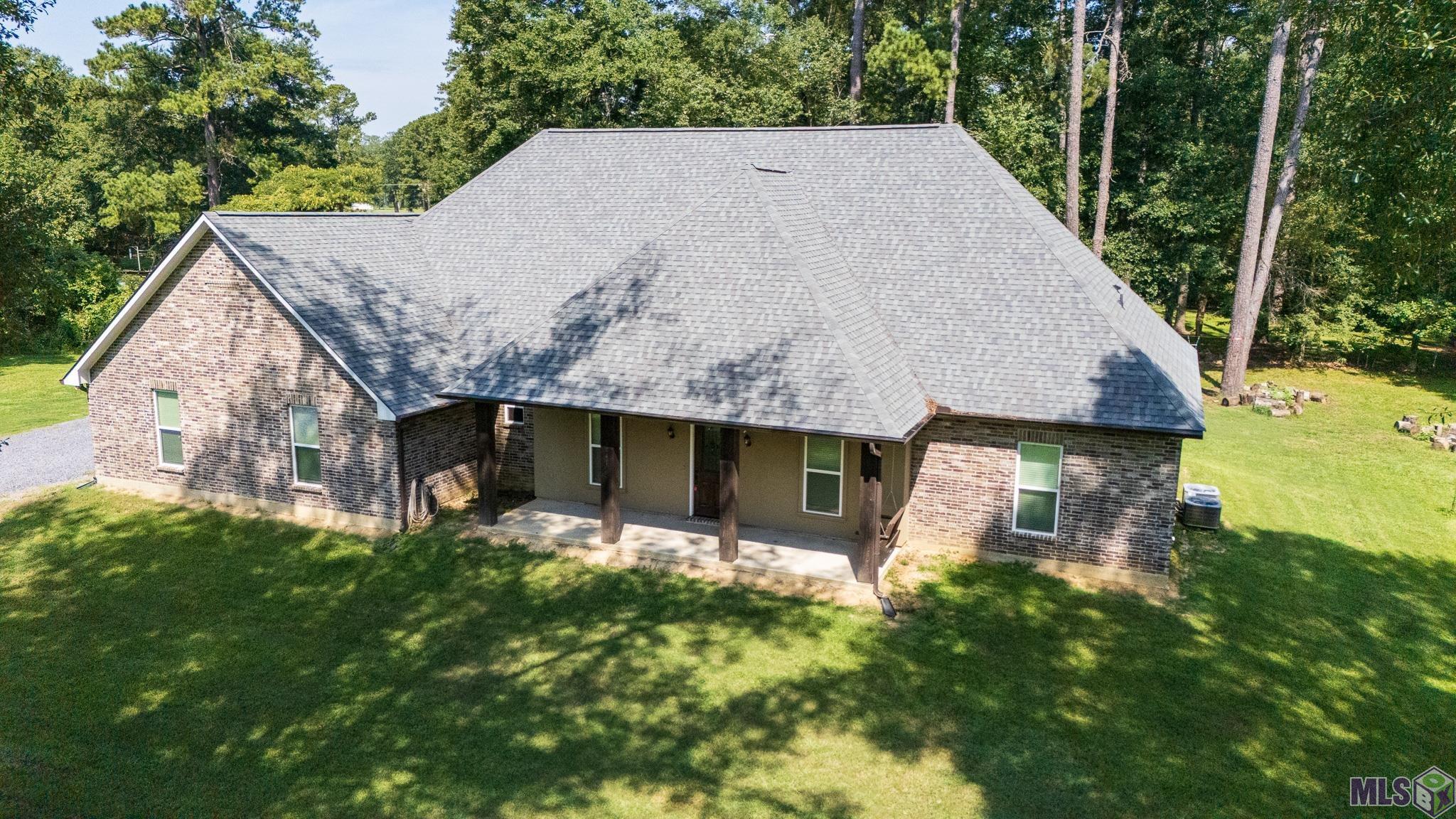 25041 Old Greenwell Springs Rd, Greenwell Springs, Louisiana image 3