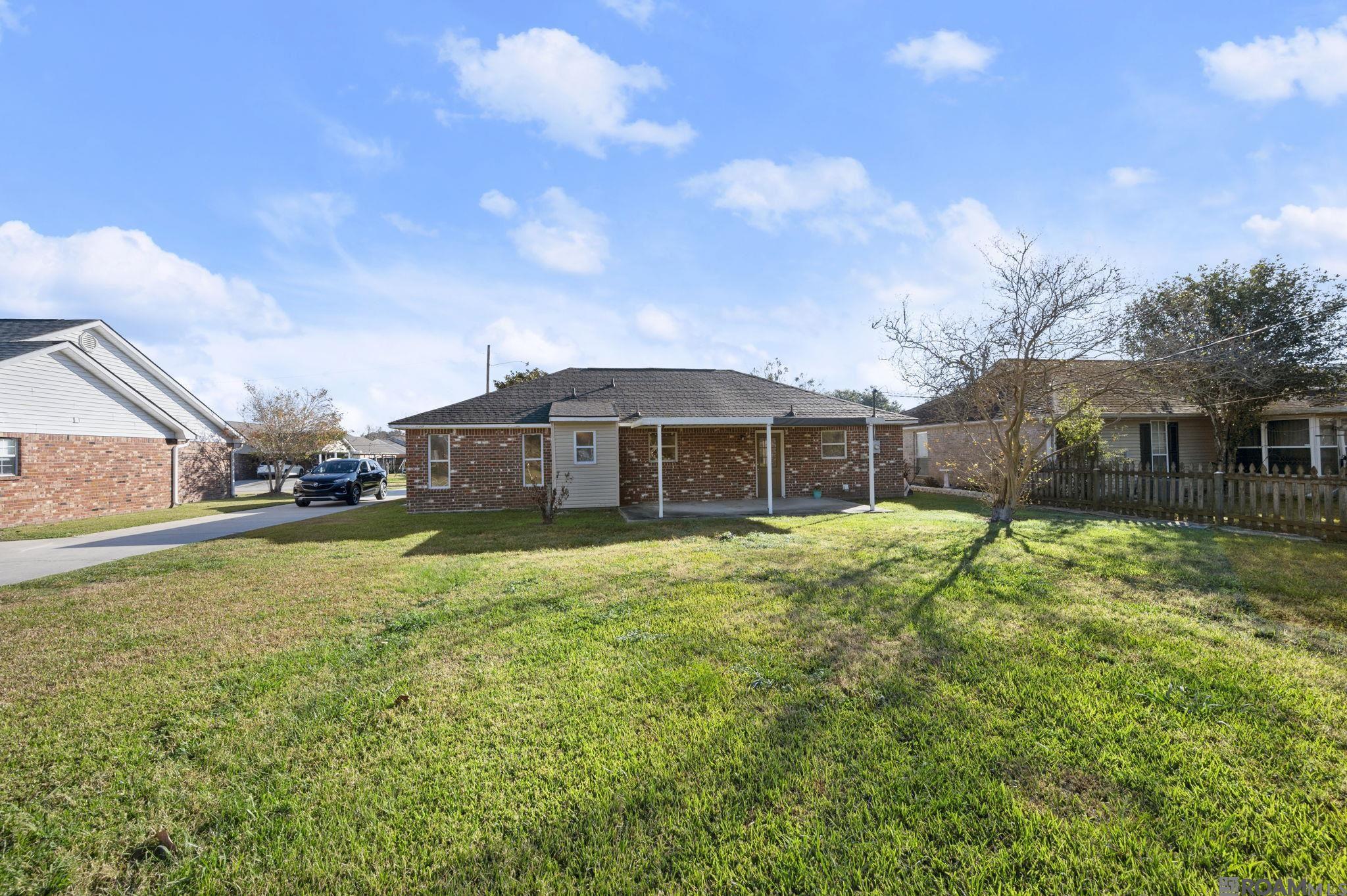 2407 S Nottoway Ave, Gonzales, Louisiana image 15