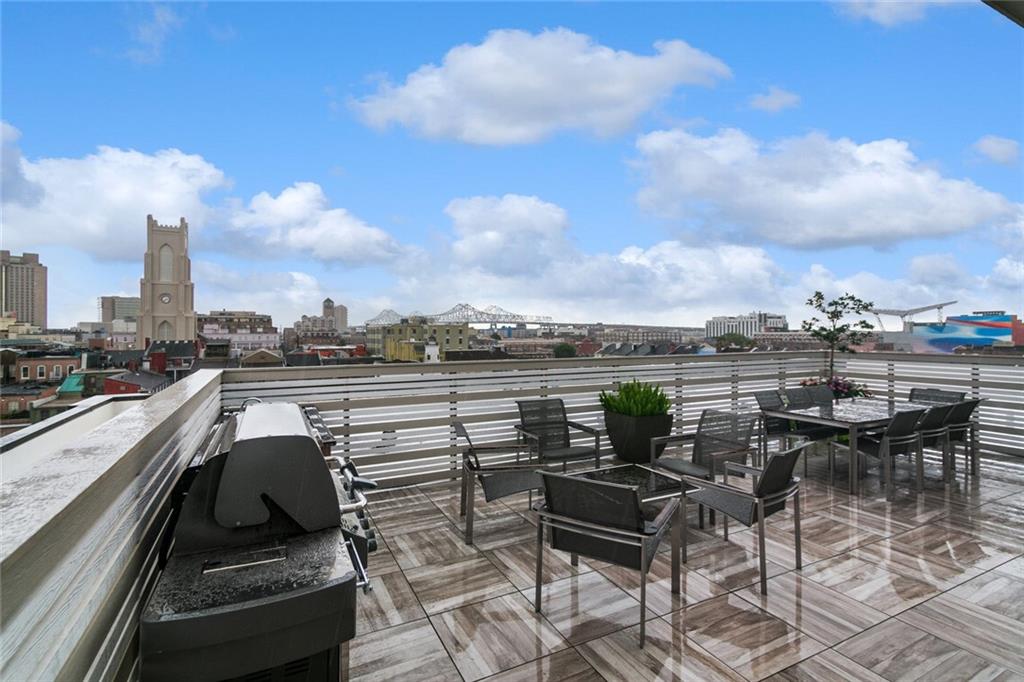 731 St Charles Avenue #501, New Orleans, Louisiana image 19