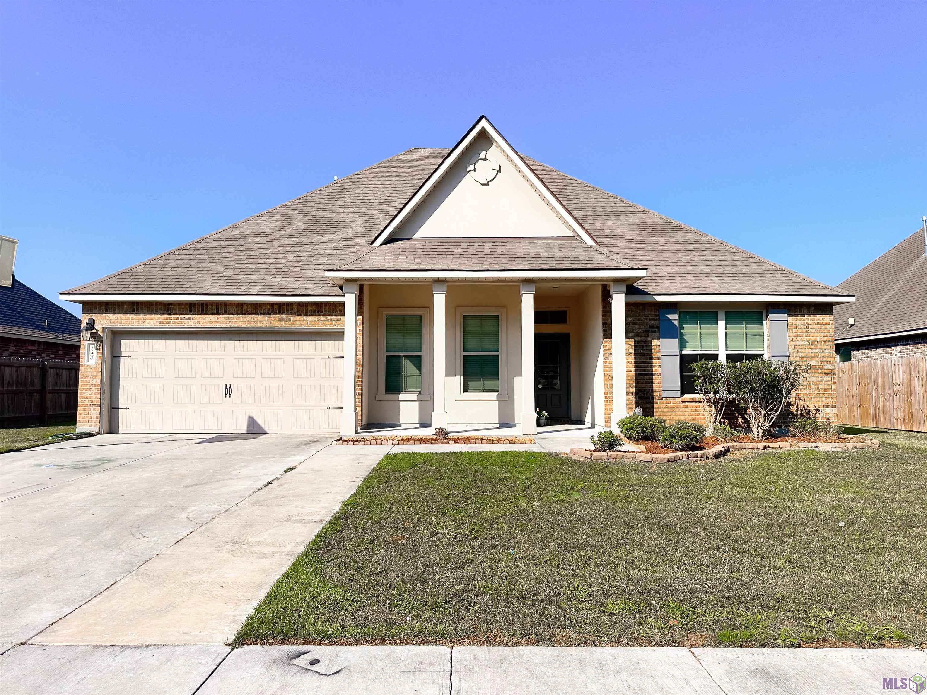 17490 Soaring Flight Dr, Prairieville, Louisiana image 1