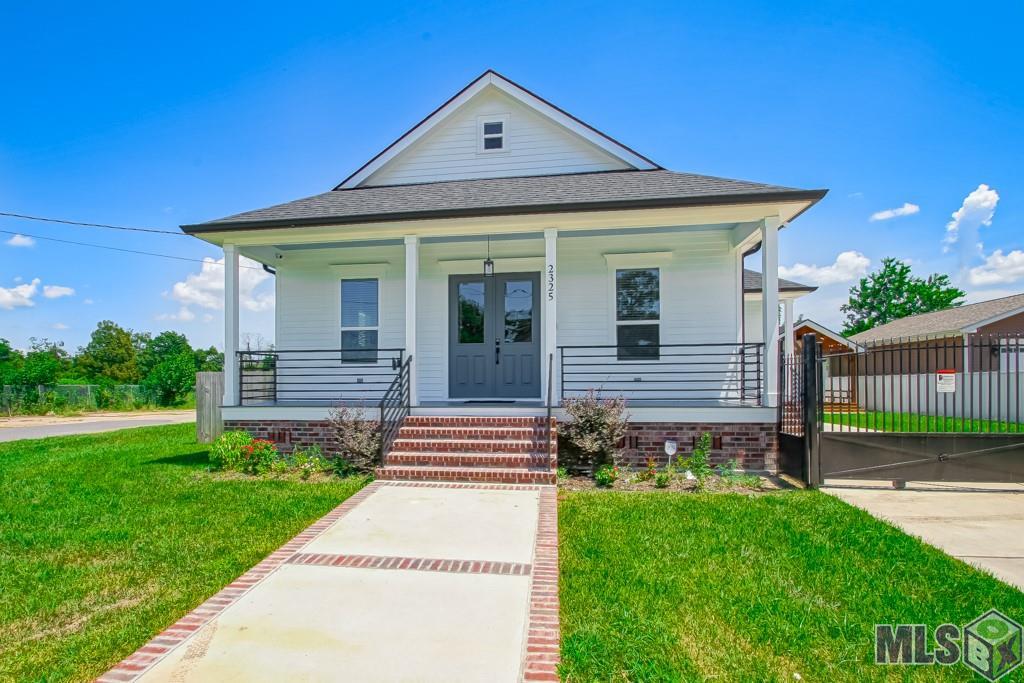 2325 Esteban Street, Arabi, Louisiana image 2