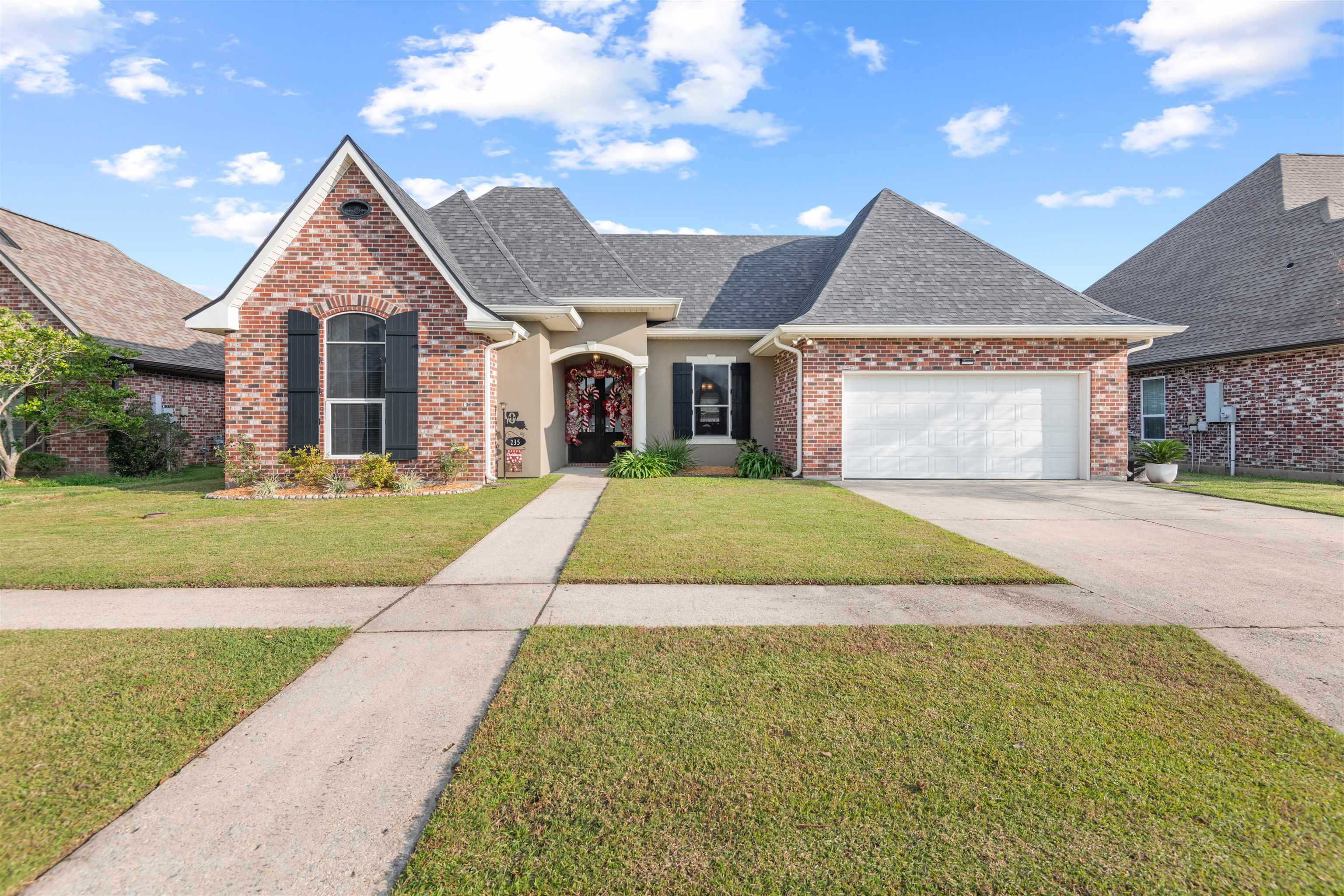 235 Ravensaide Drive, Houma, Louisiana image 1