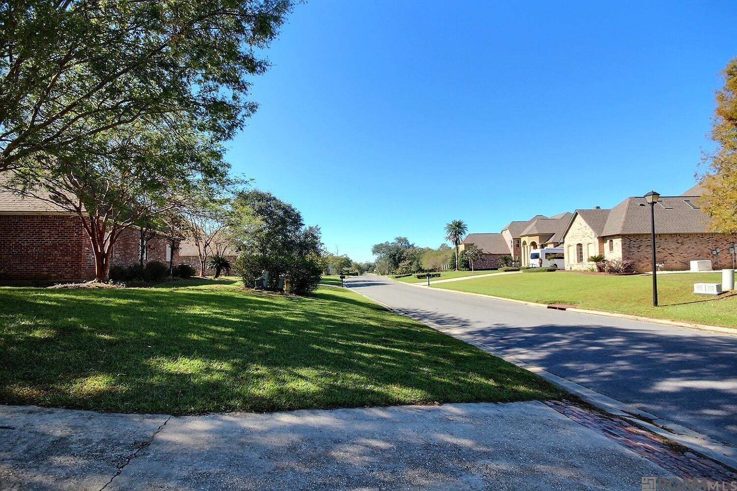 16057 Feliciana Ave, Prairieville, Louisiana image 30