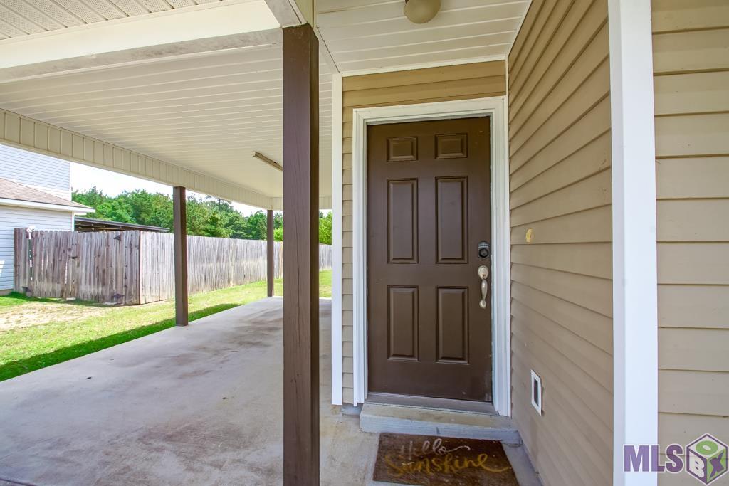 35066 Madisonville Dr, Denham Springs, Louisiana image 5