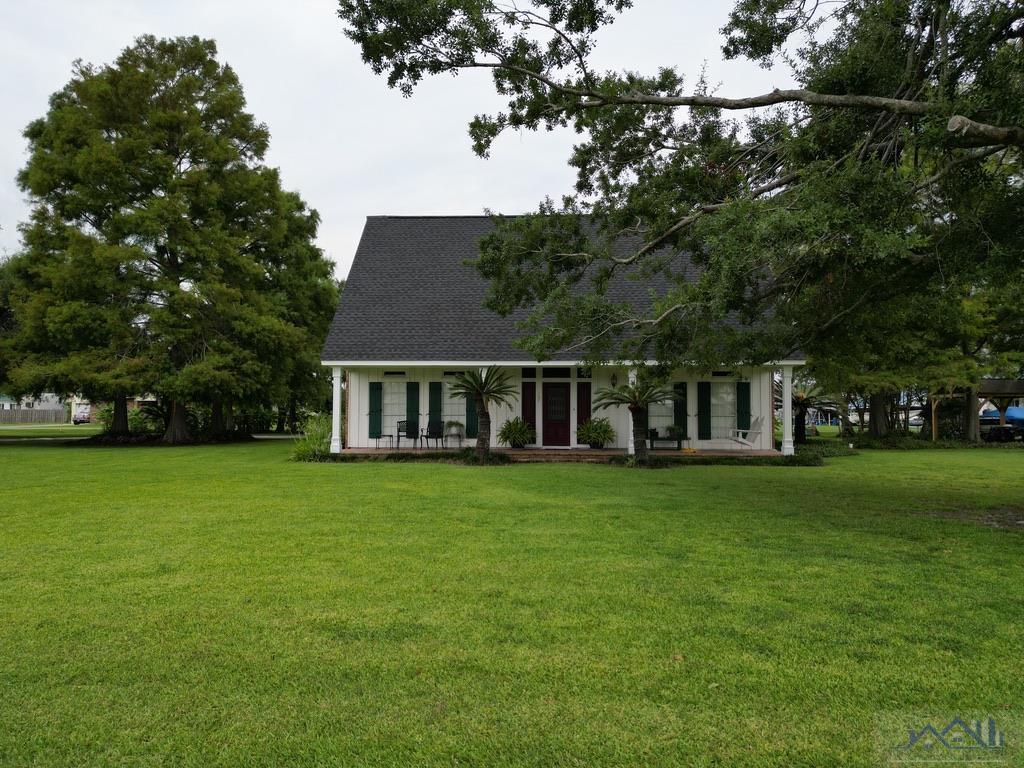 107 Pasture Rd, Larose, Louisiana image 3