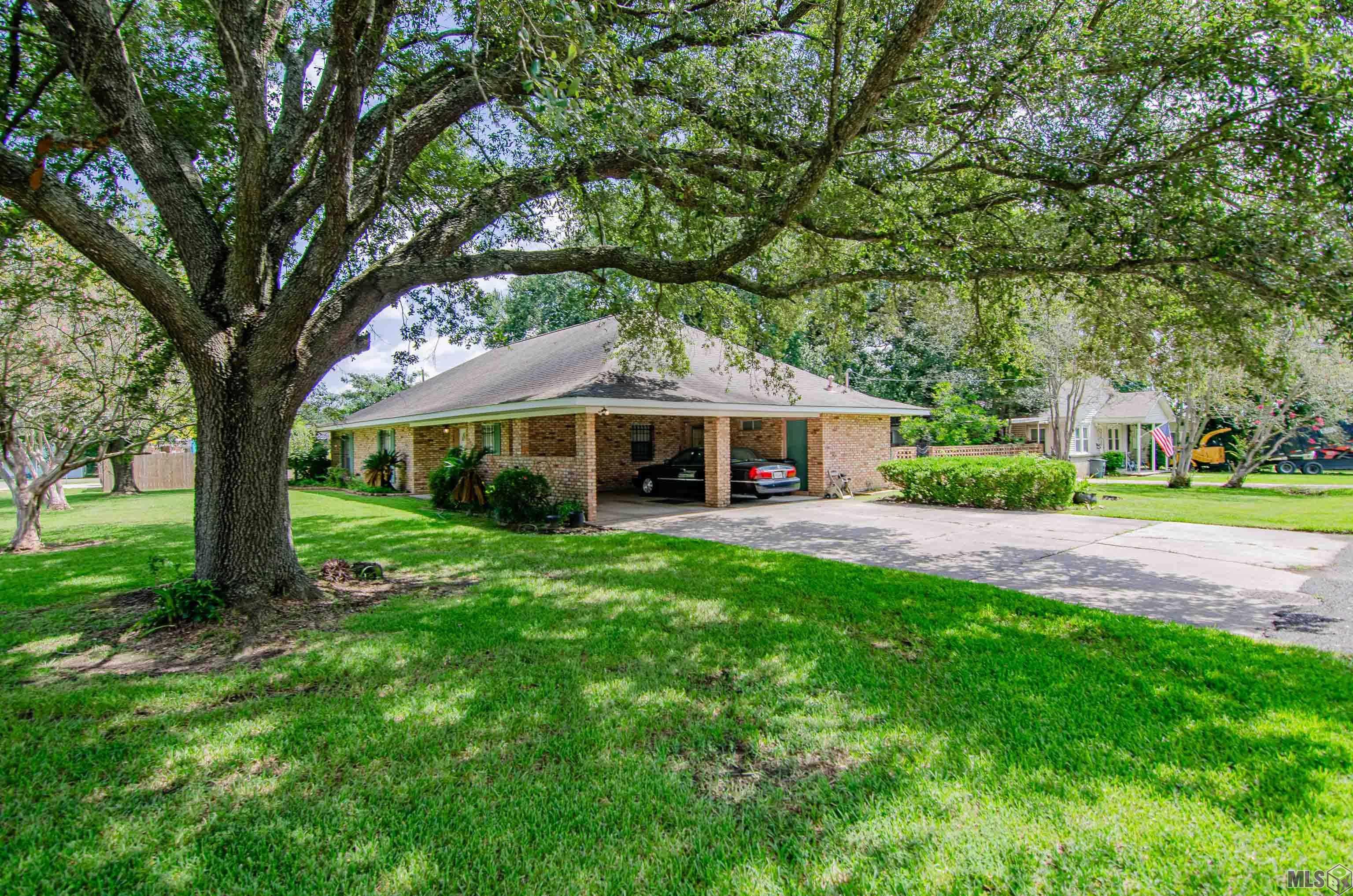 406 N Frances Ave, Gonzales, Louisiana image 2