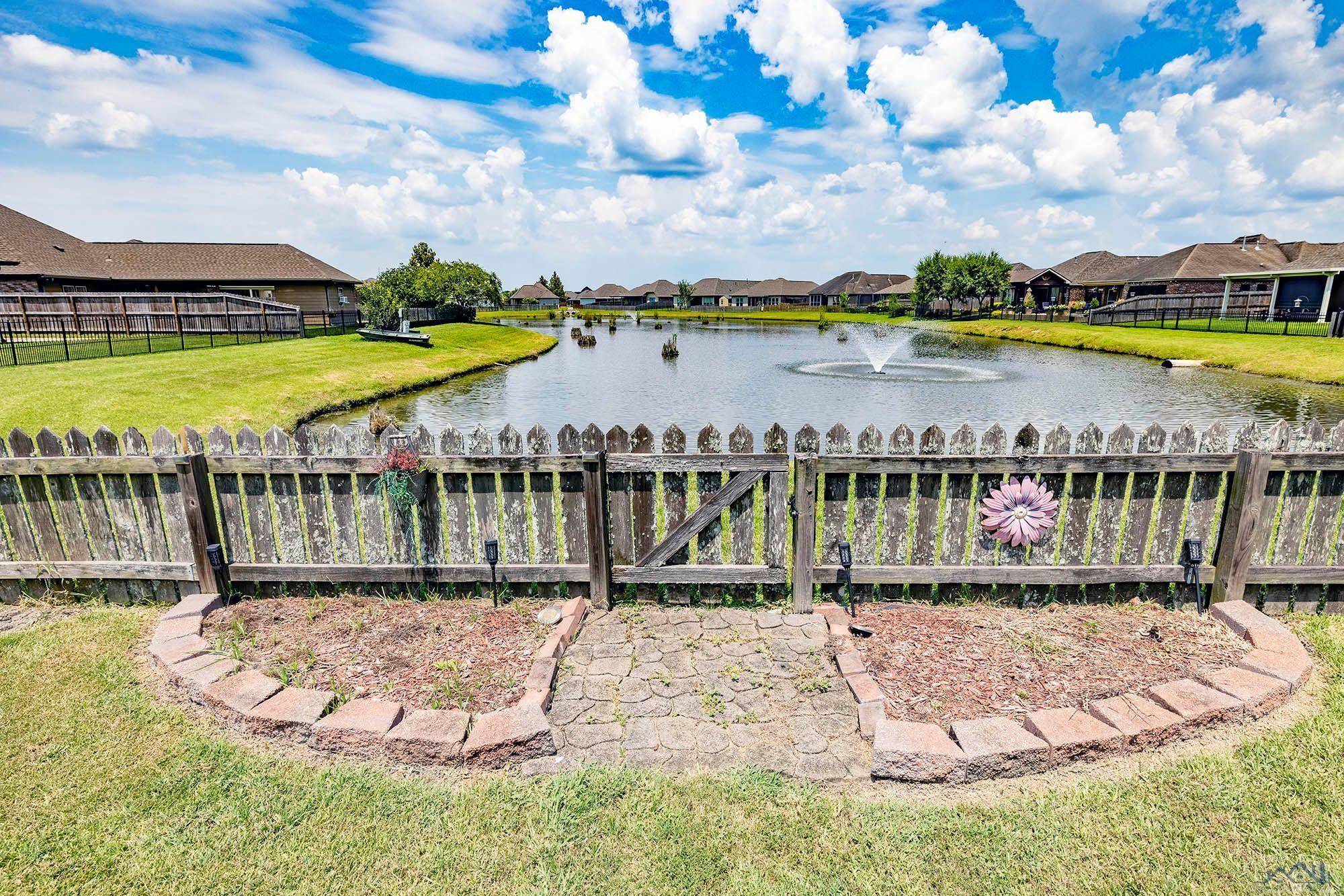 125 Lake Olivia Drive, Thibodaux, Louisiana image 3