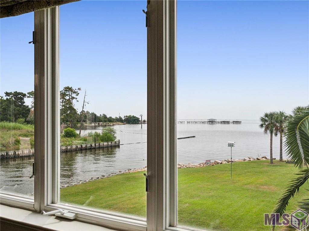 303 Mariners Island Boulevard #303, Mandeville, Louisiana image 11