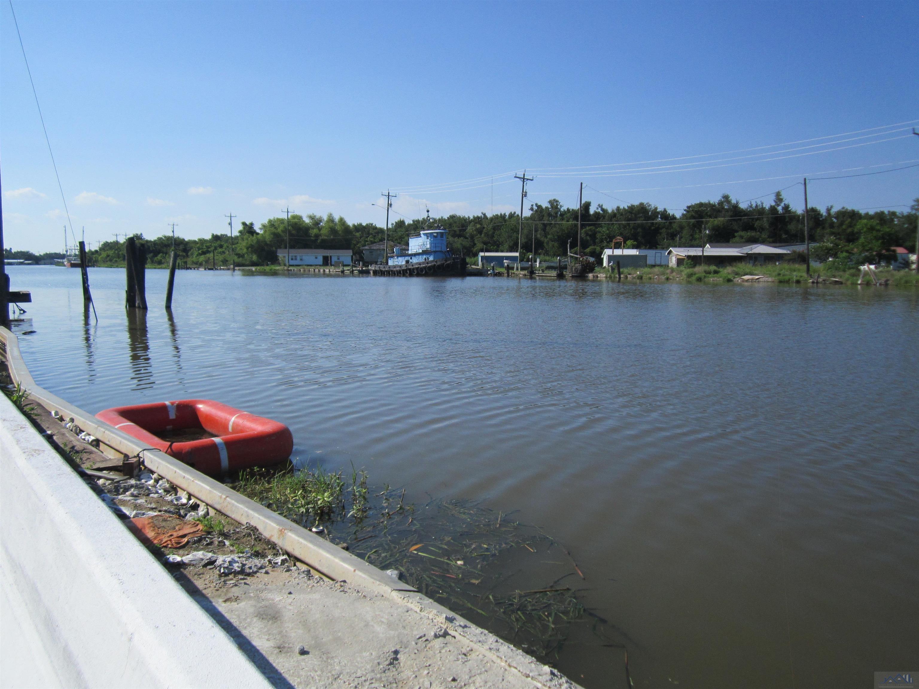 210 South Bayou Drive, Golden Meadow, Louisiana image 22