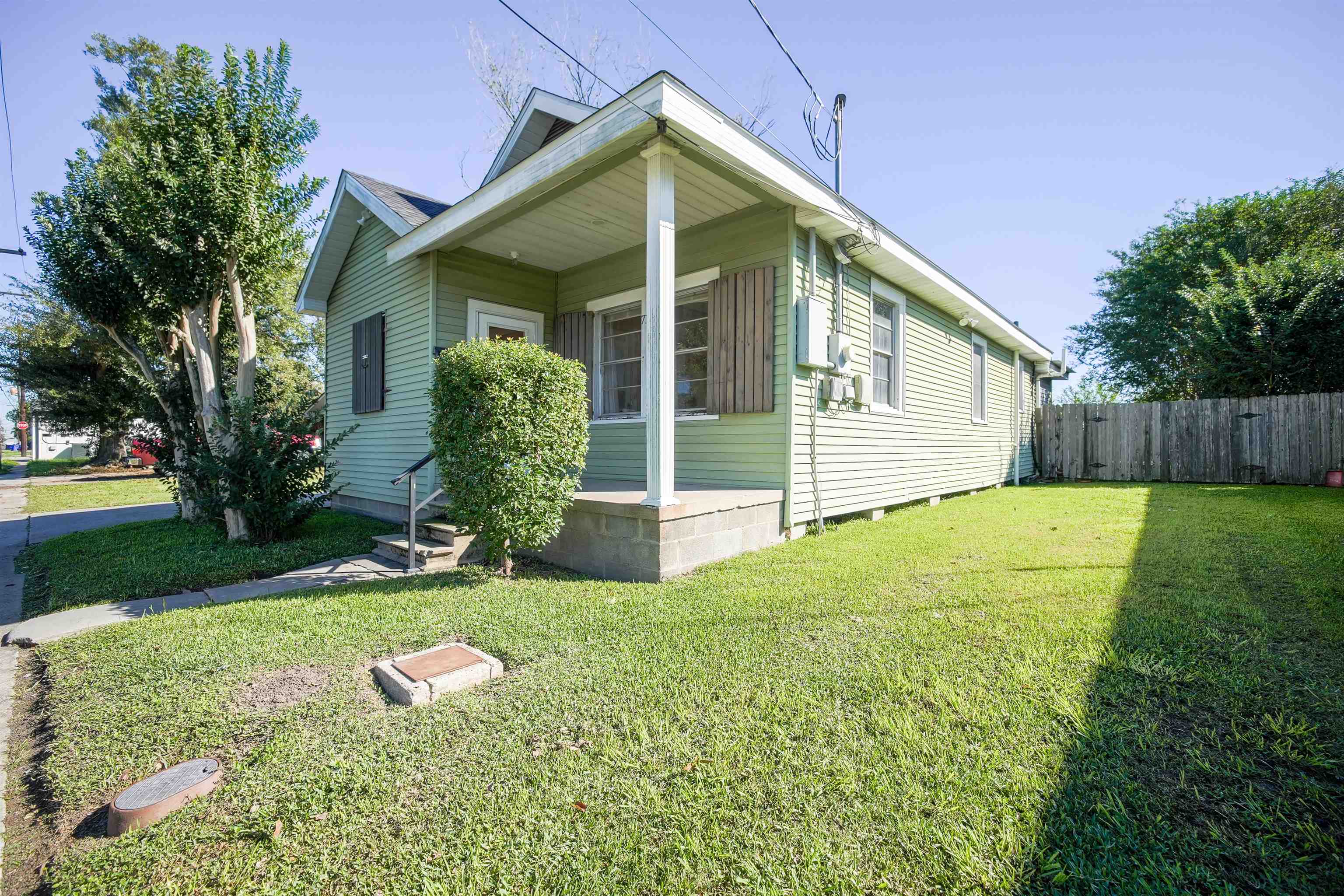 719 Saint Charles St, Thibodaux, Louisiana image 2