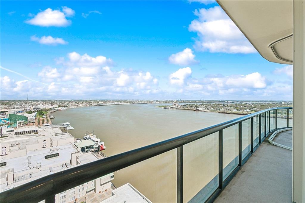 600 Port Of New Orleans Place #14F, New Orleans, Louisiana image 32