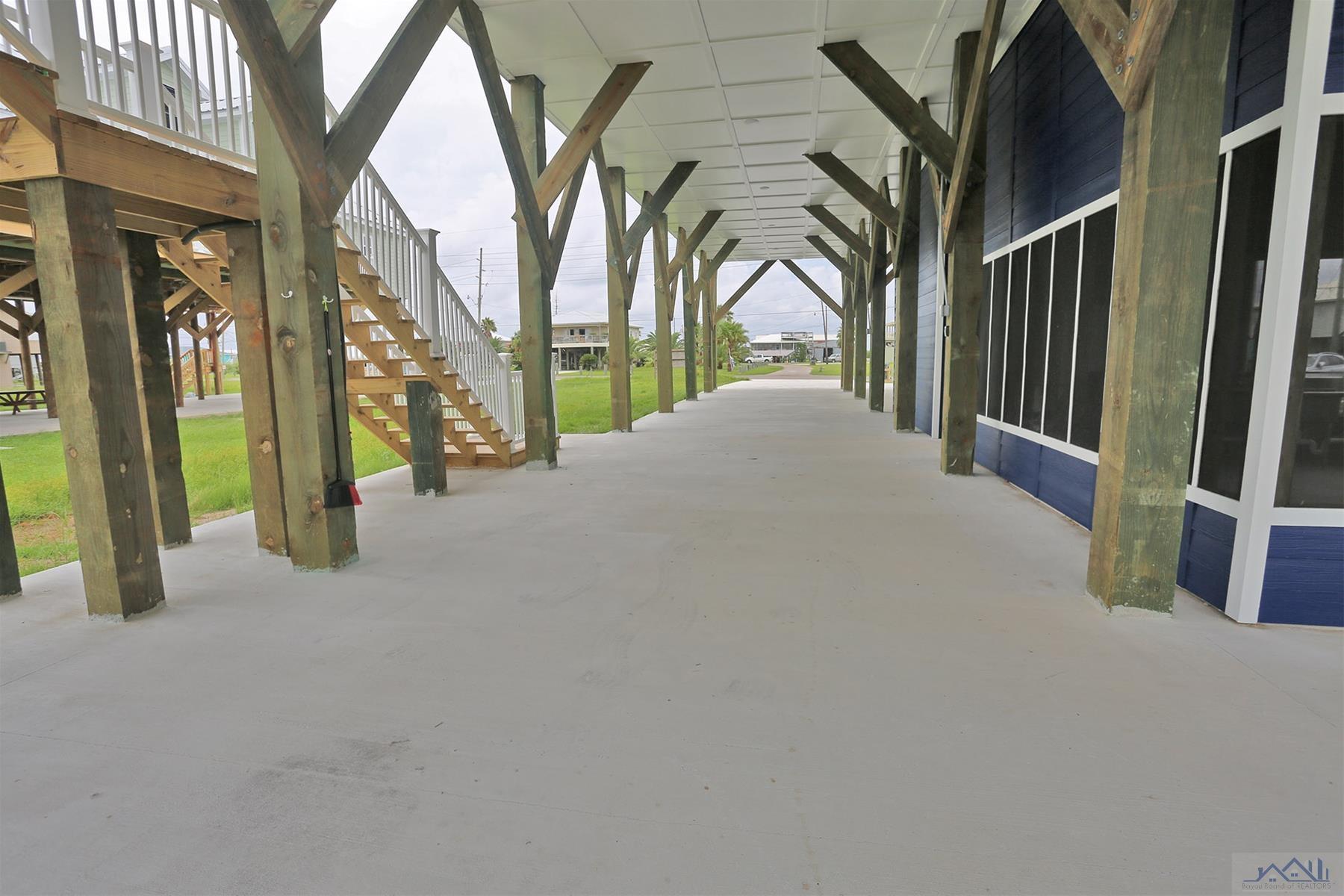 2394 Highway 1, Grand Isle, Louisiana image 6