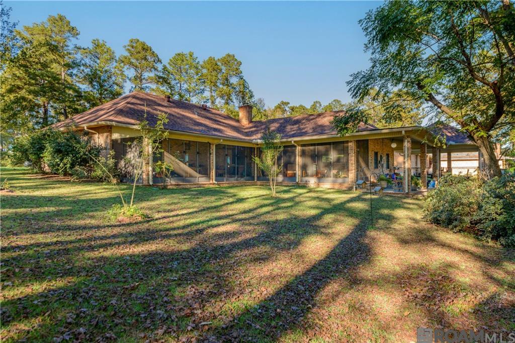 106 Deer Creek E Drive, Pineville, Louisiana image 2