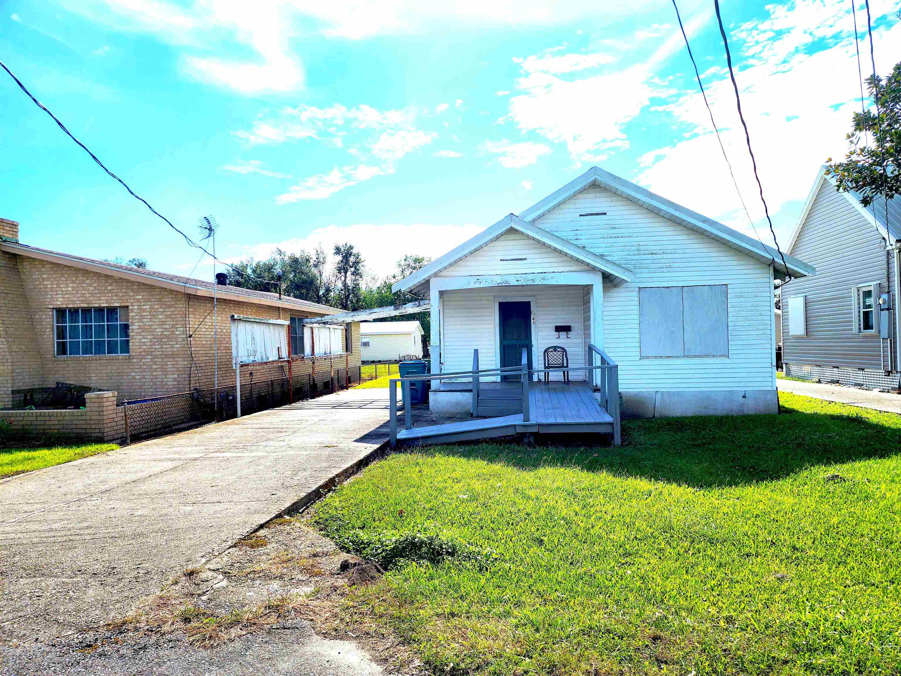 145 Lefort Lane, Golden Meadow, Louisiana image 1